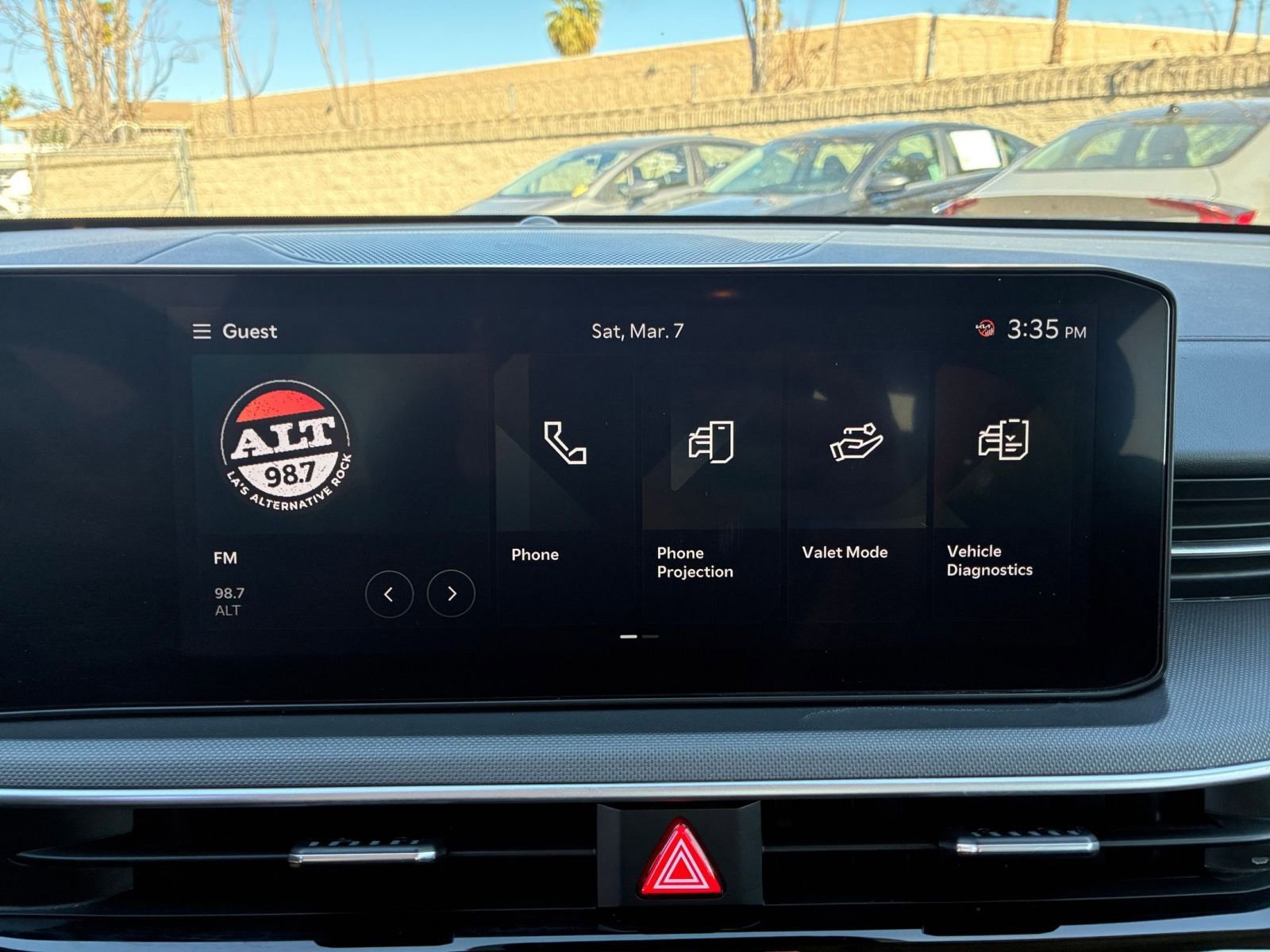 Thumbnail: 2025 Kia K5 - 21