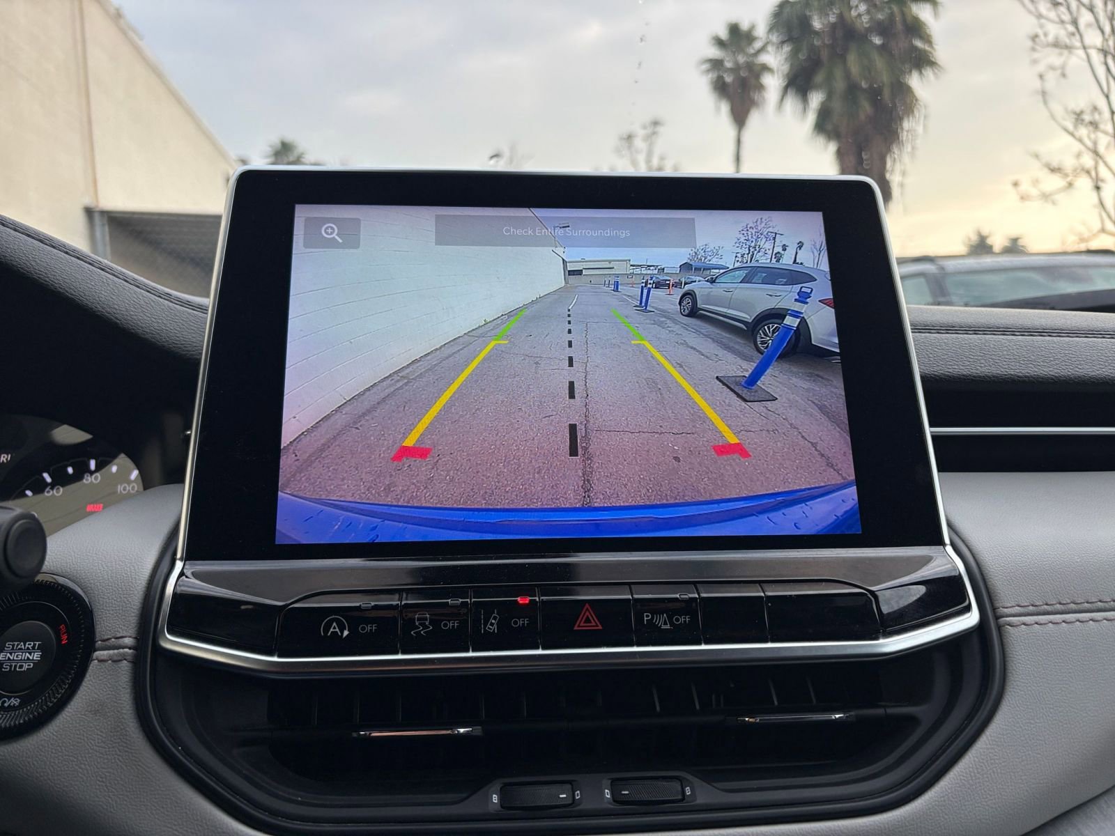 Thumbnail: 2025 Jeep Compass - 27