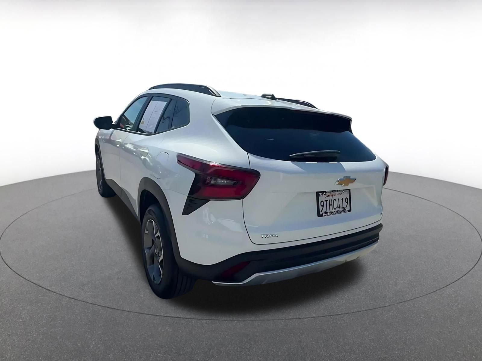 Thumbnail: 2025 Chevrolet Trax - 11