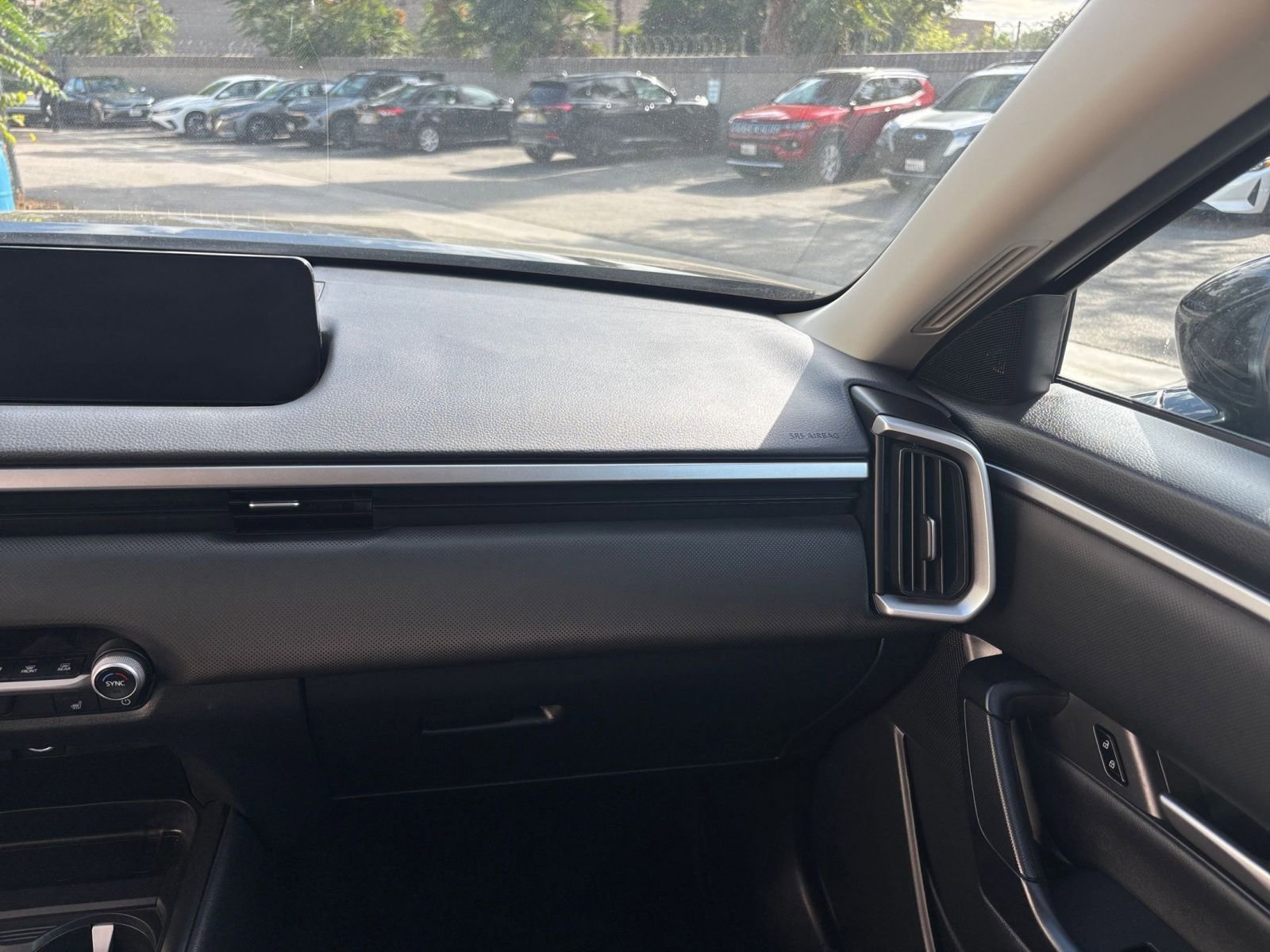 Thumbnail: 2025 Mazda CX-50 - 35