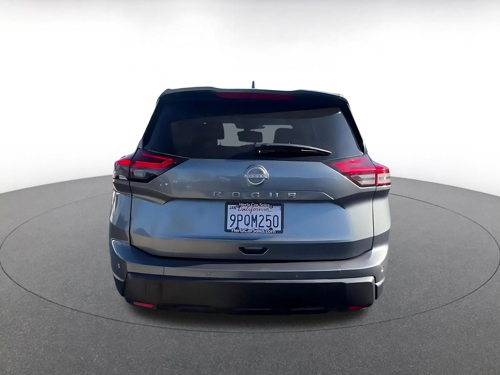 Thumbnail: 2025 Nissan Rogue - 12