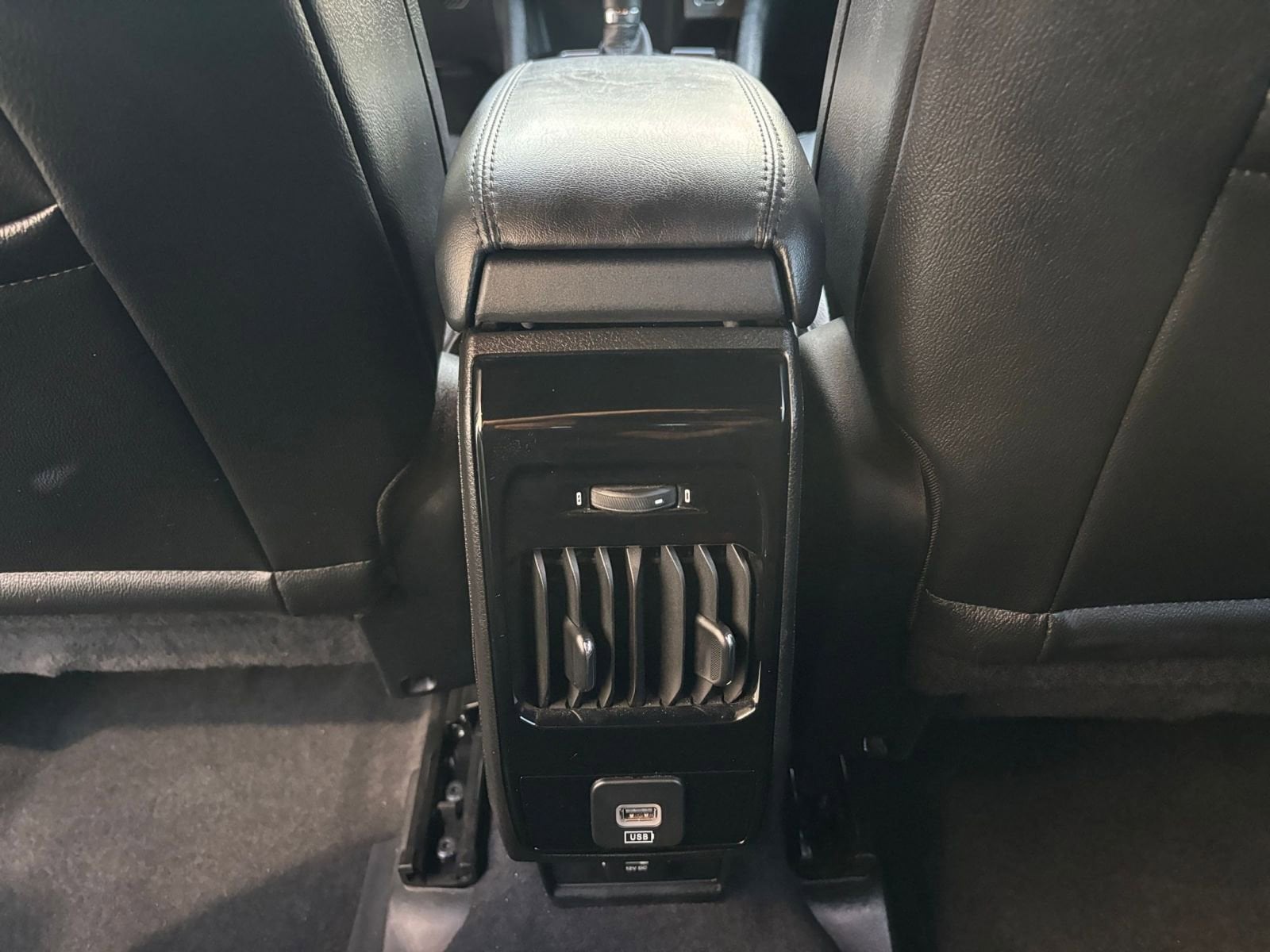 Thumbnail: 2025 Jeep Compass - 24