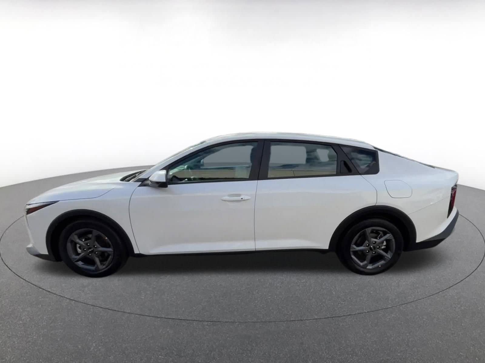 Thumbnail: 2025 Kia K4 - 9