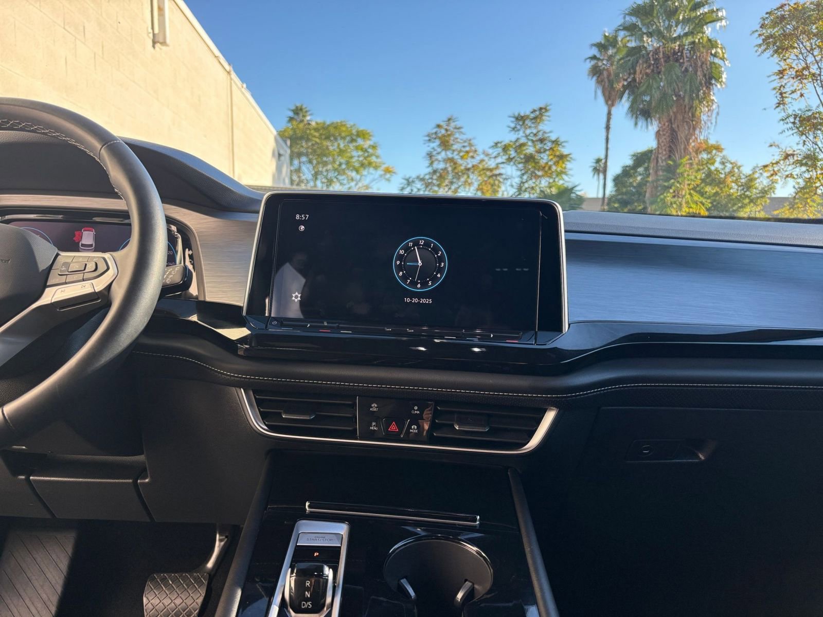 Thumbnail: 2025 Volkswagen Atlas - 18