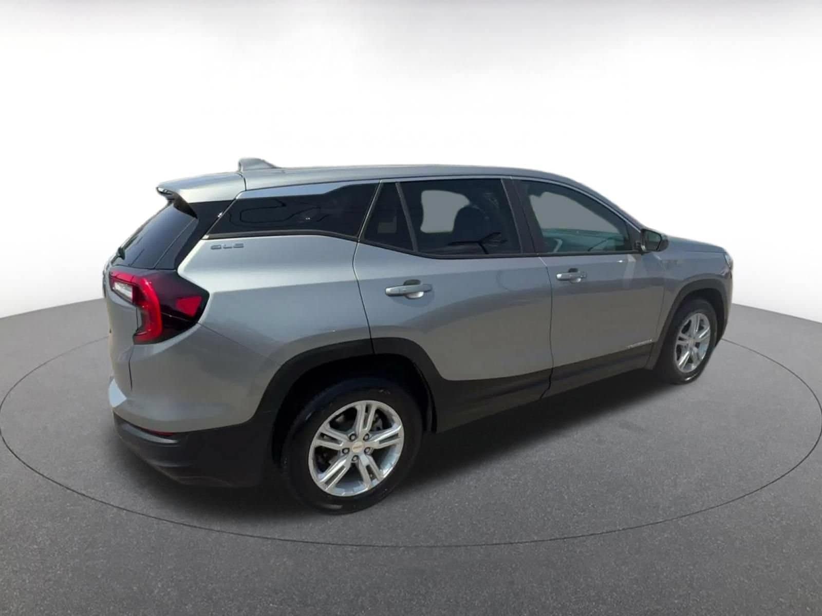 Thumbnail: 2024 GMC Terrain - 15
