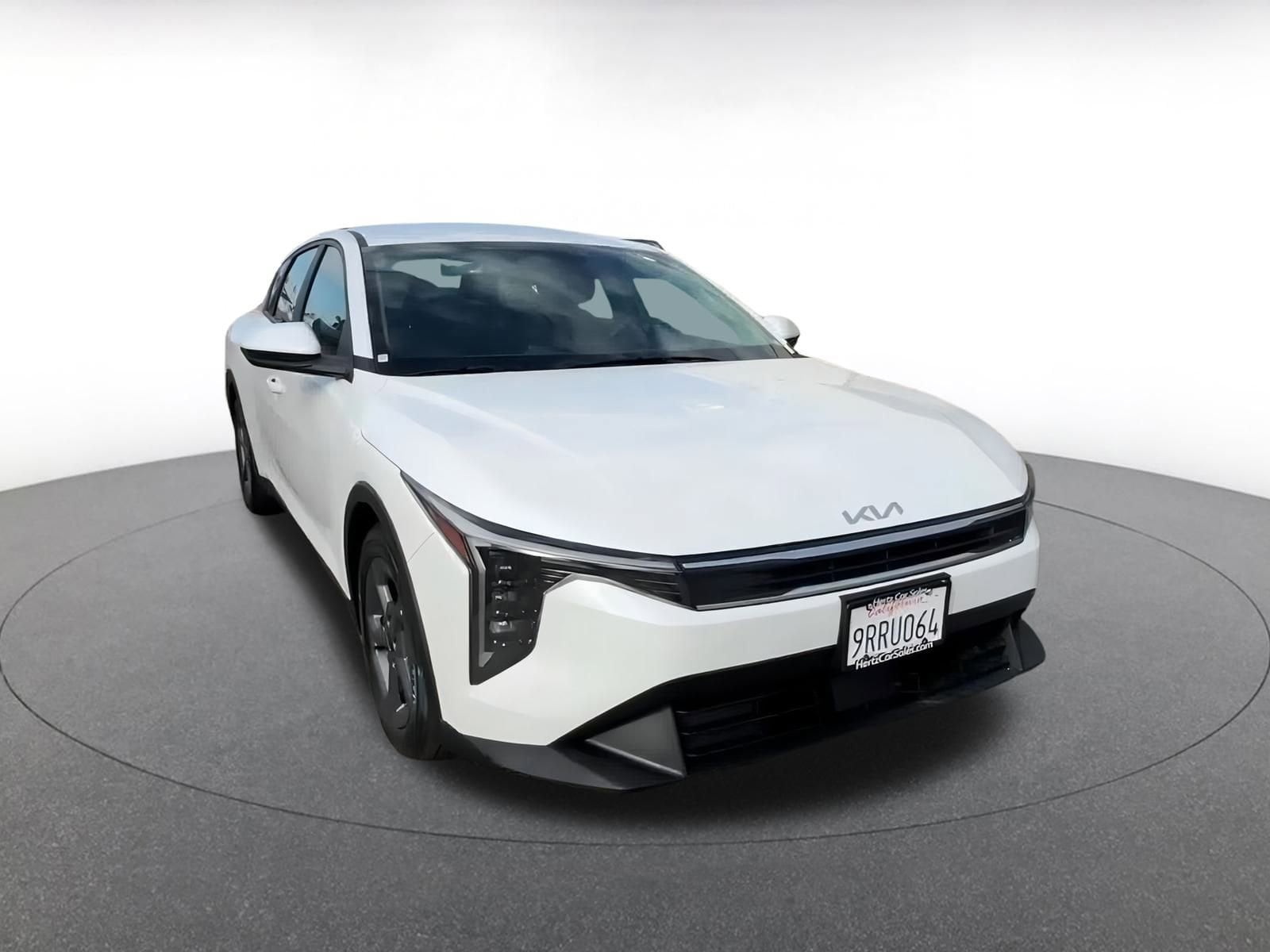 Thumbnail: 2025 Kia K4 - 3