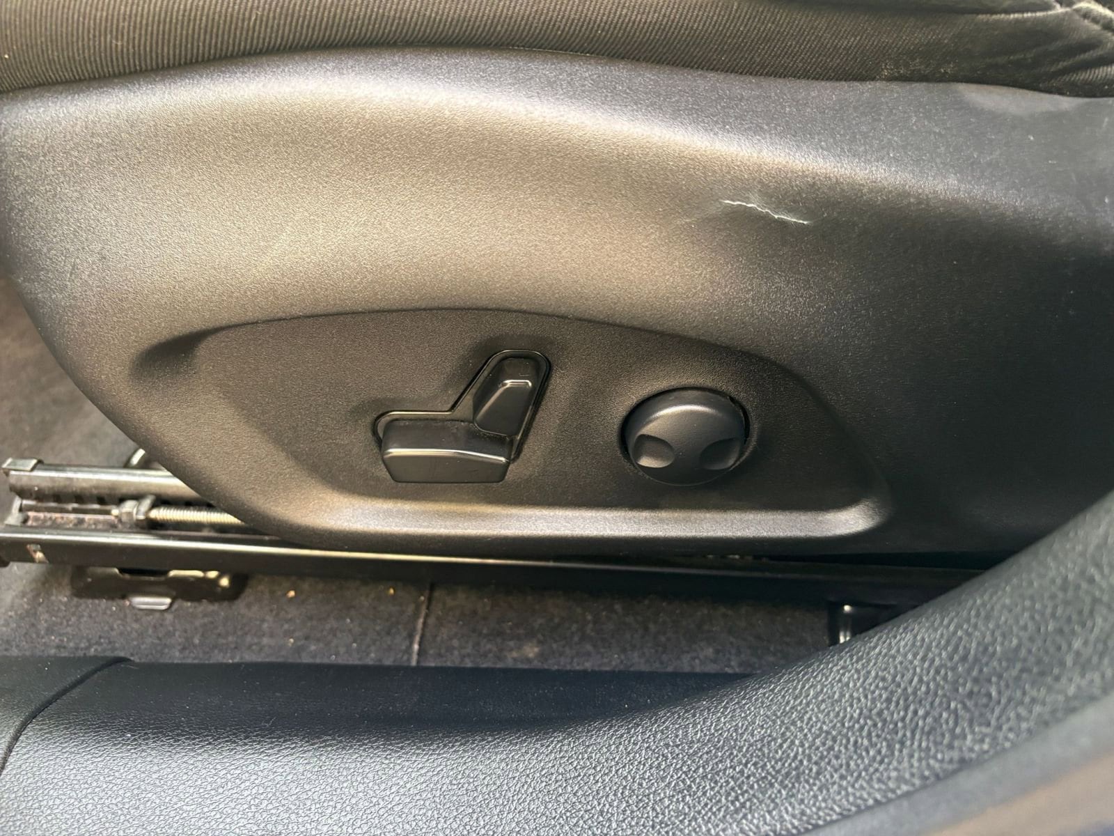 Thumbnail: 2025 Jeep Compass - 23