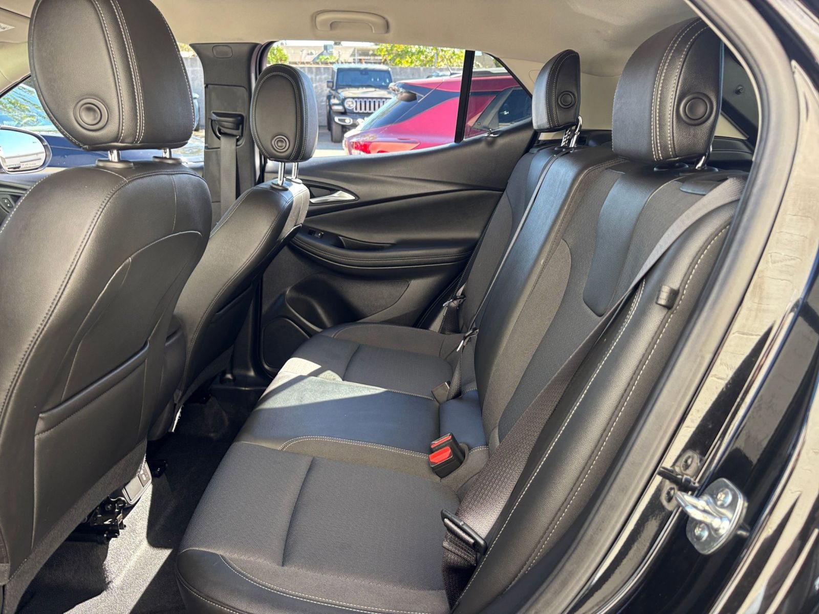 Thumbnail: 2025 Buick Encore GX - 25