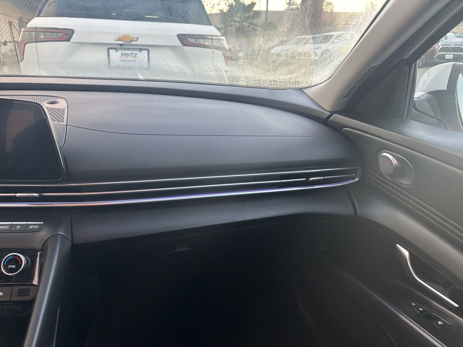 Thumbnail: 2025 Hyundai Elantra - 35