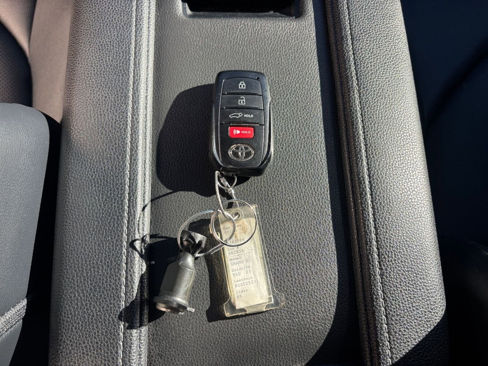 Thumbnail: 2025 Toyota Grand Highlander - 23