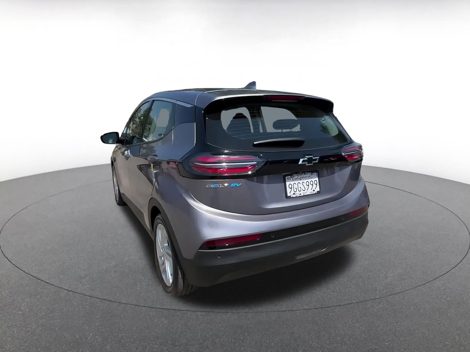 Thumbnail: 2023 Chevrolet Bolt EV - 11