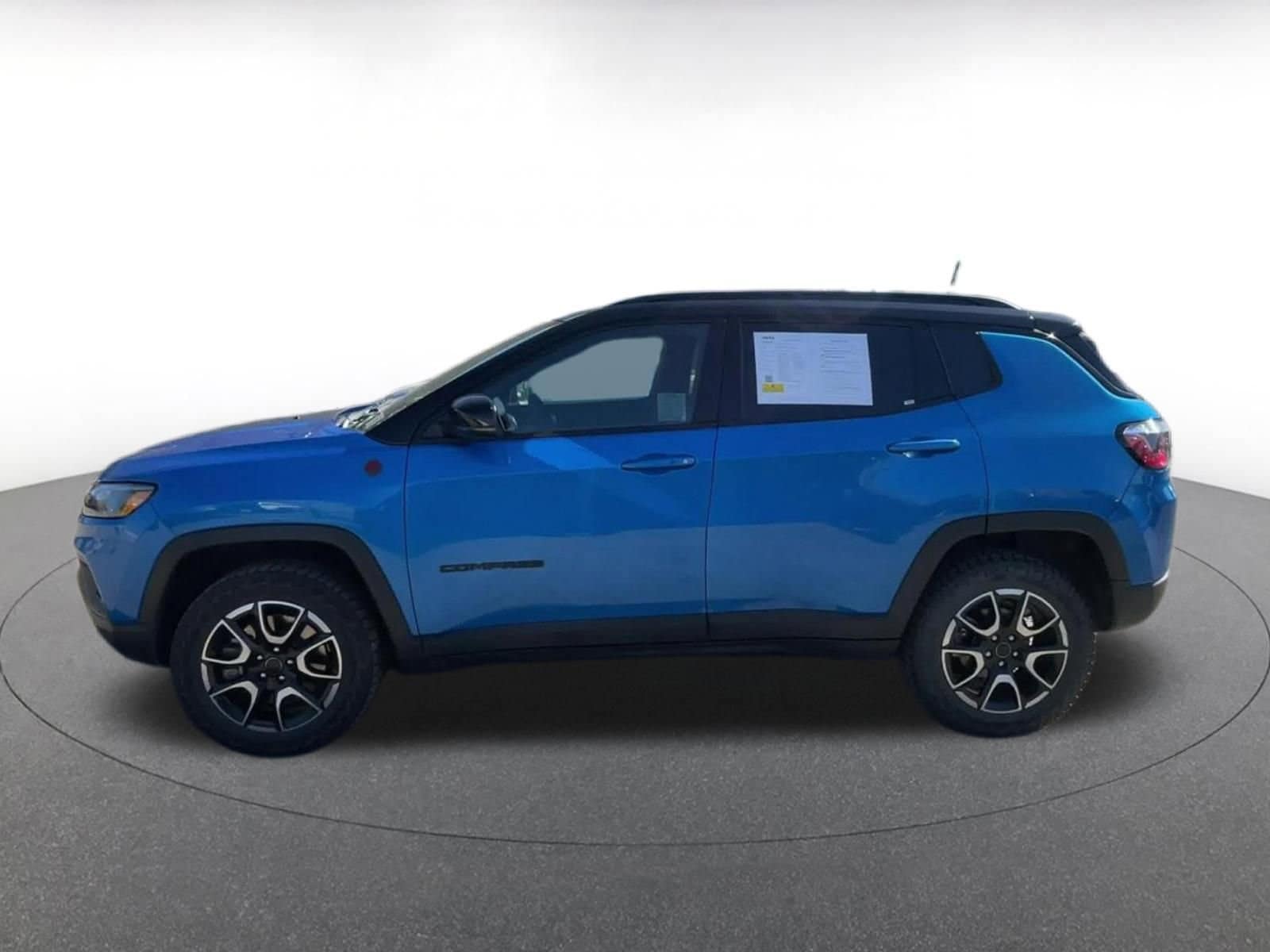 Thumbnail: 2025 Jeep Compass - 8