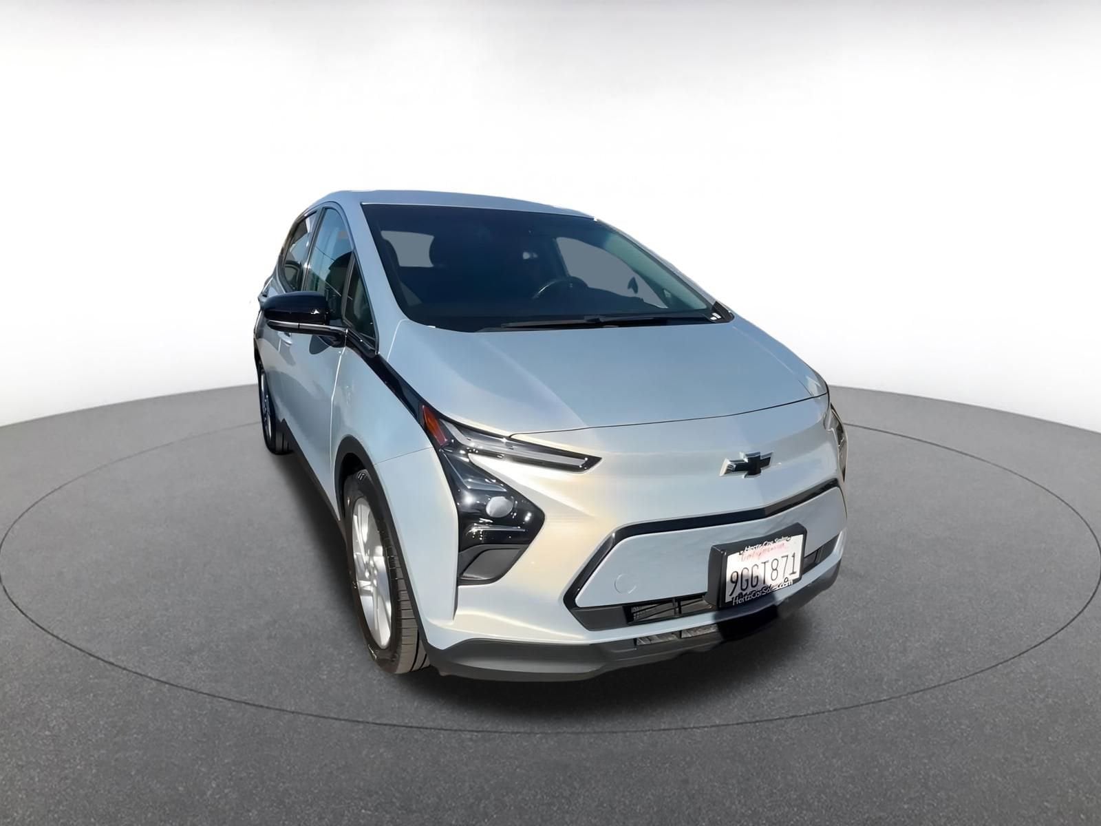 Thumbnail: 2023 Chevrolet Bolt EV - 3