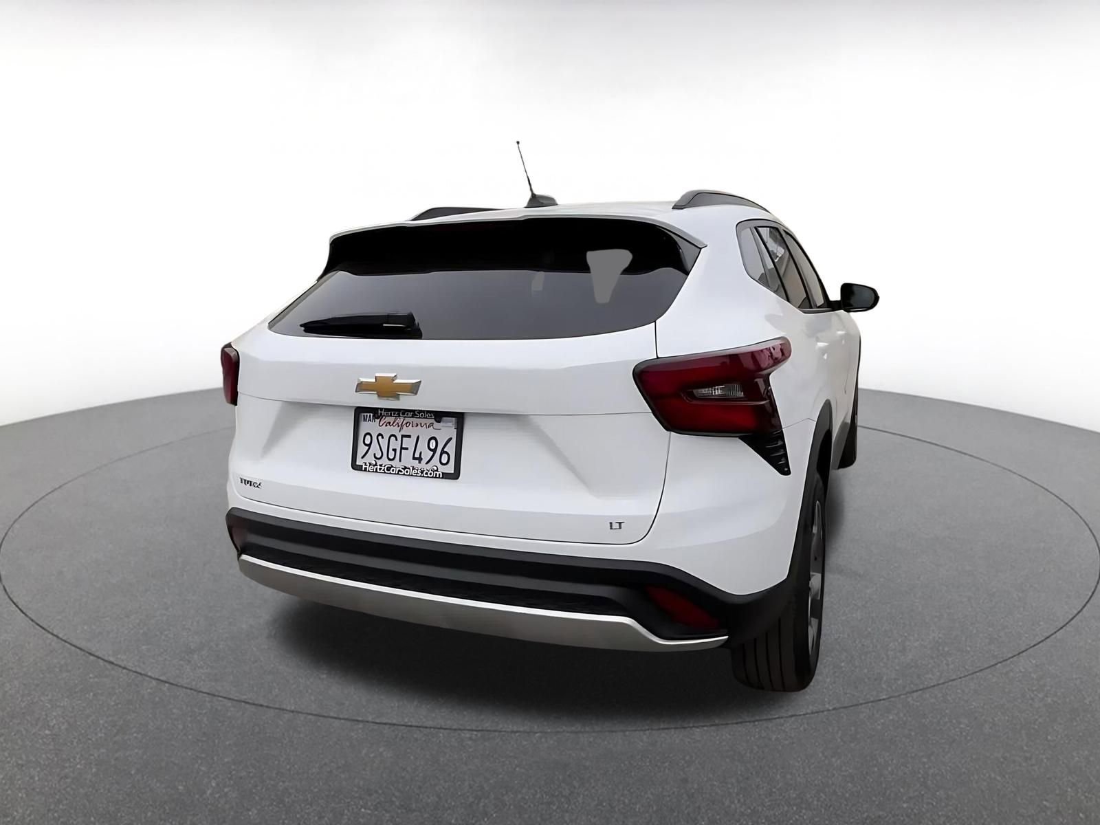 Thumbnail: 2025 Chevrolet Trax - 14