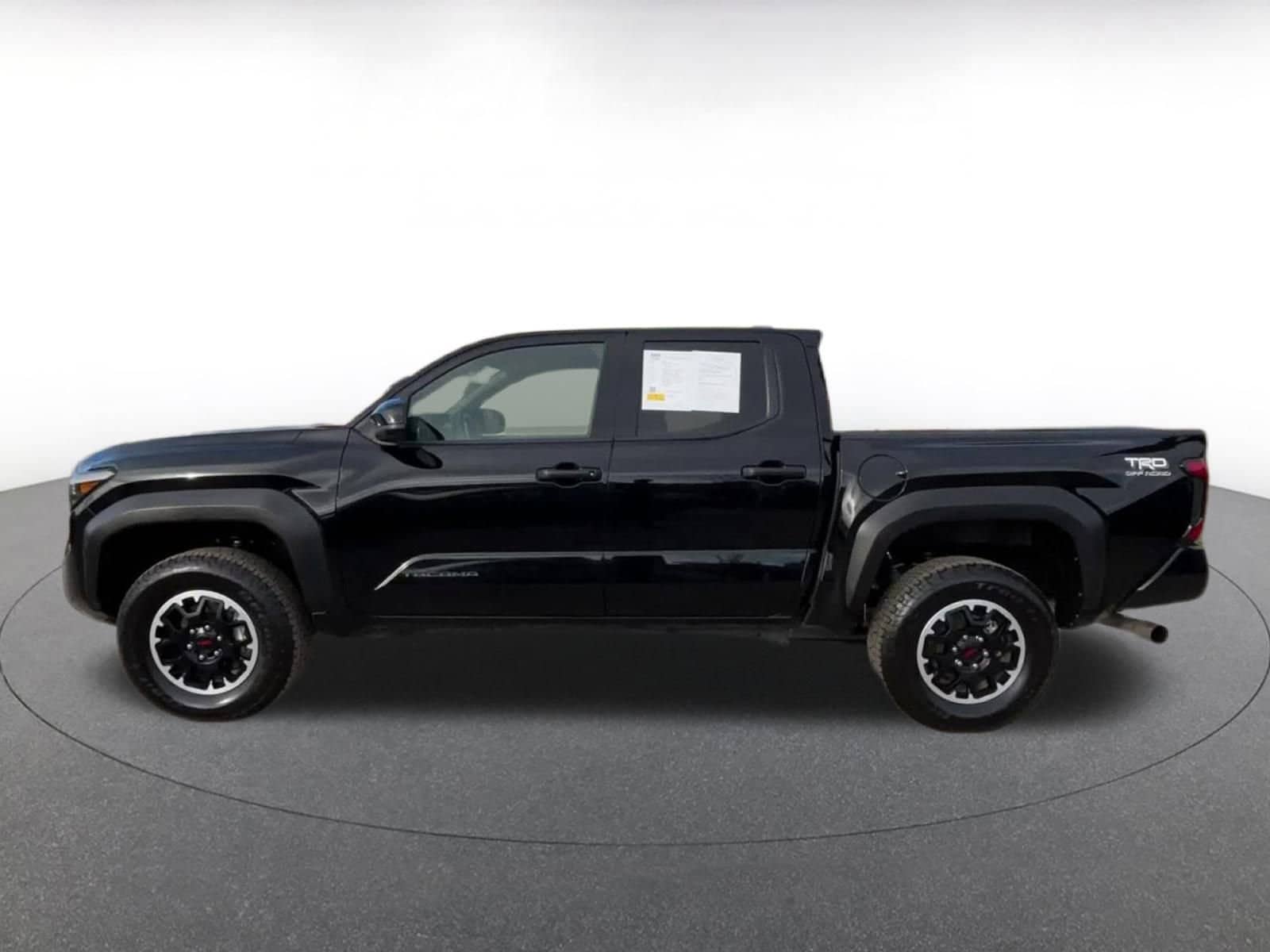 Thumbnail: 2025 Toyota Tacoma - 9