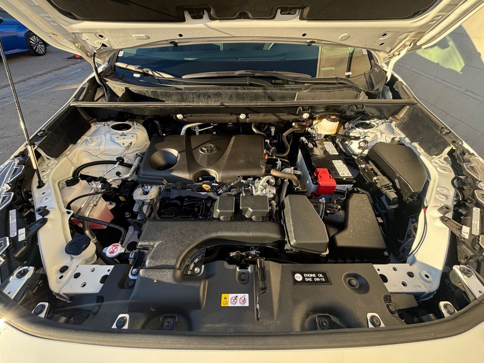 Thumbnail: 2025 Toyota RAV4 - 32