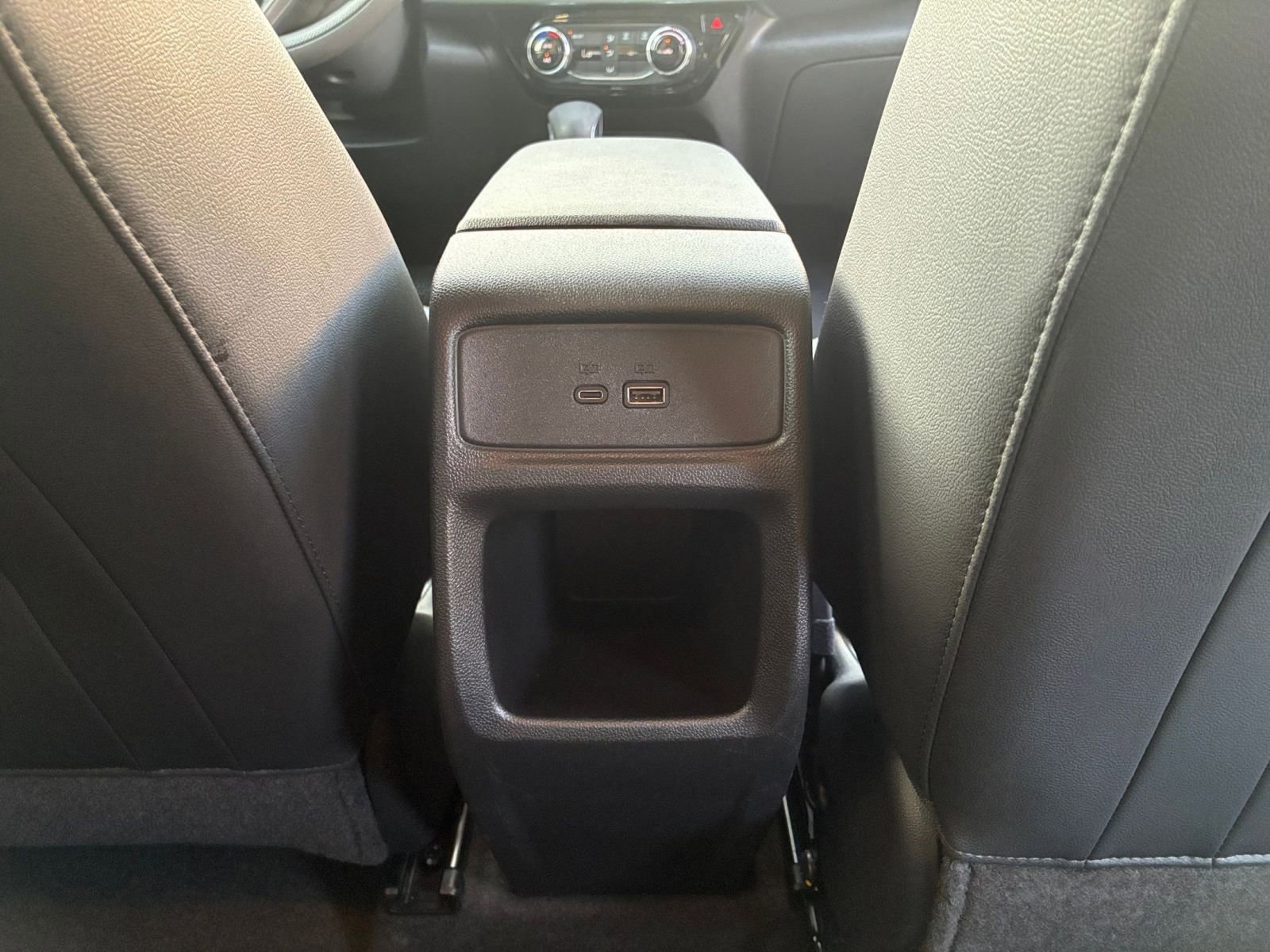 Thumbnail: 2025 Chevrolet Trax - 22