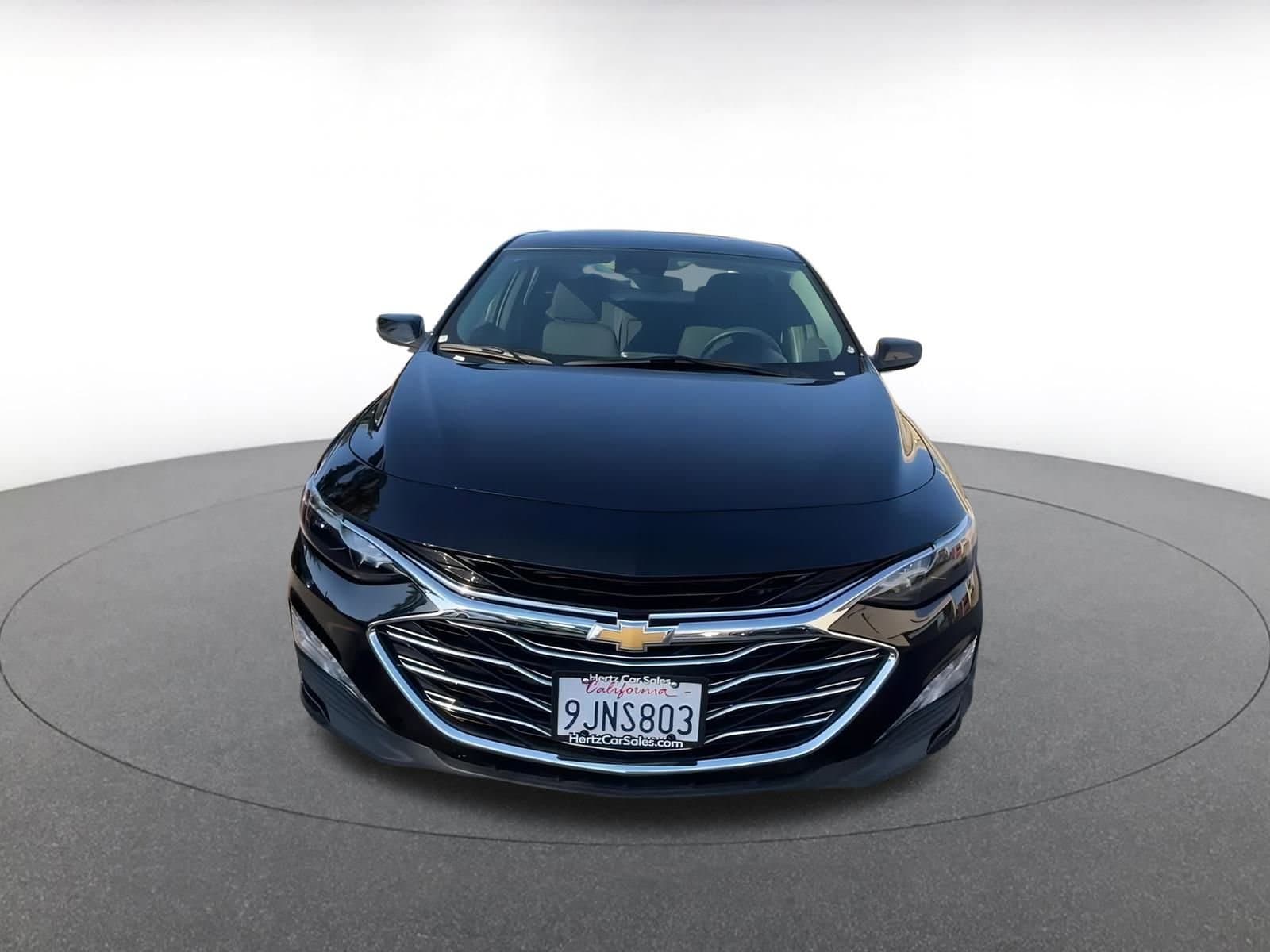 Thumbnail: 2024 Chevrolet Malibu - 4