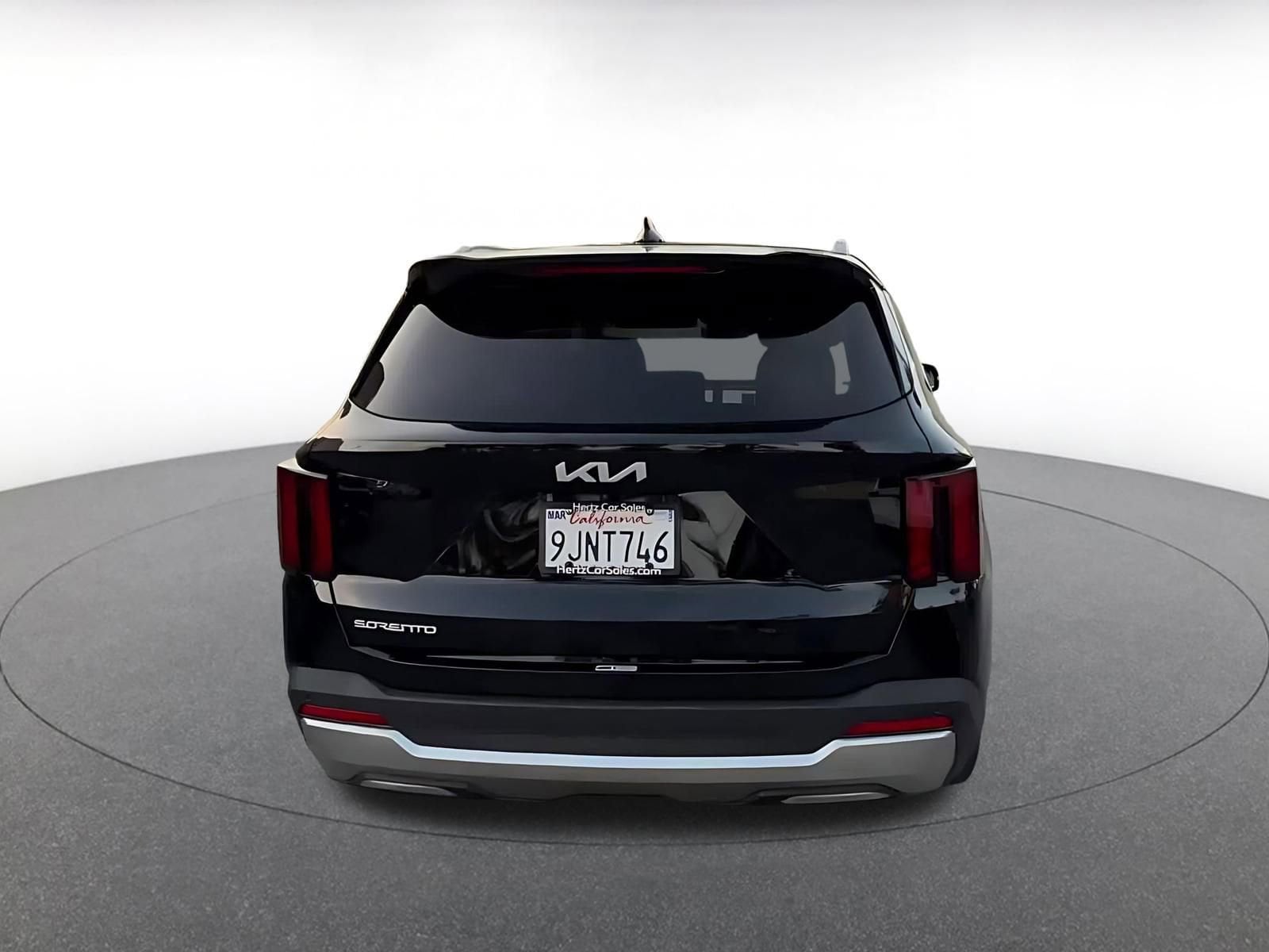 Thumbnail: 2024 Kia Sorento - 11
