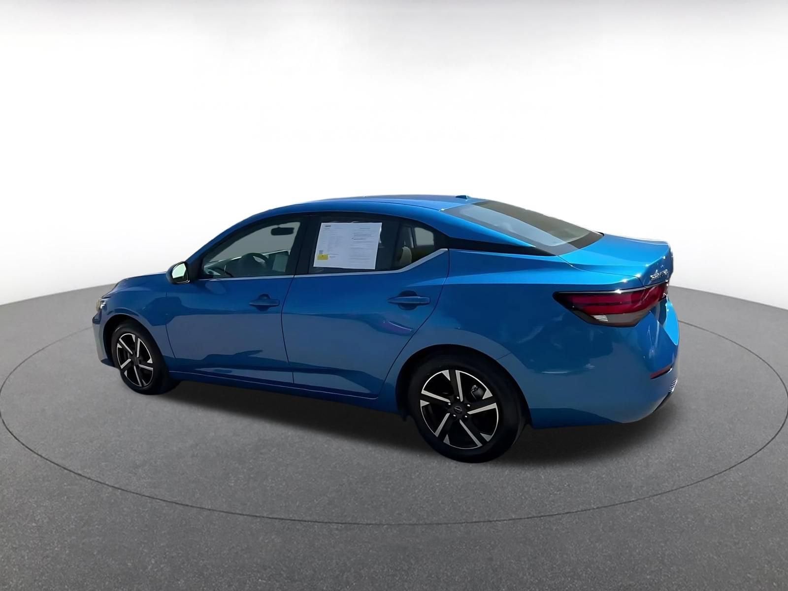 Thumbnail: 2025 Nissan Sentra - 10