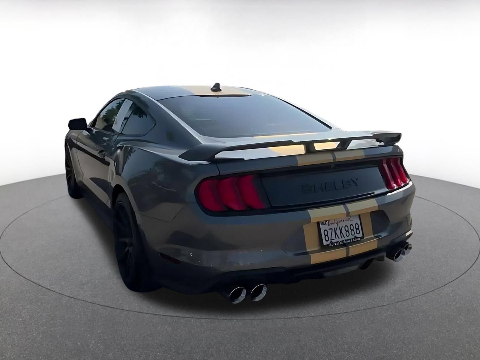 Thumbnail: 2022 Ford Mustang - 11