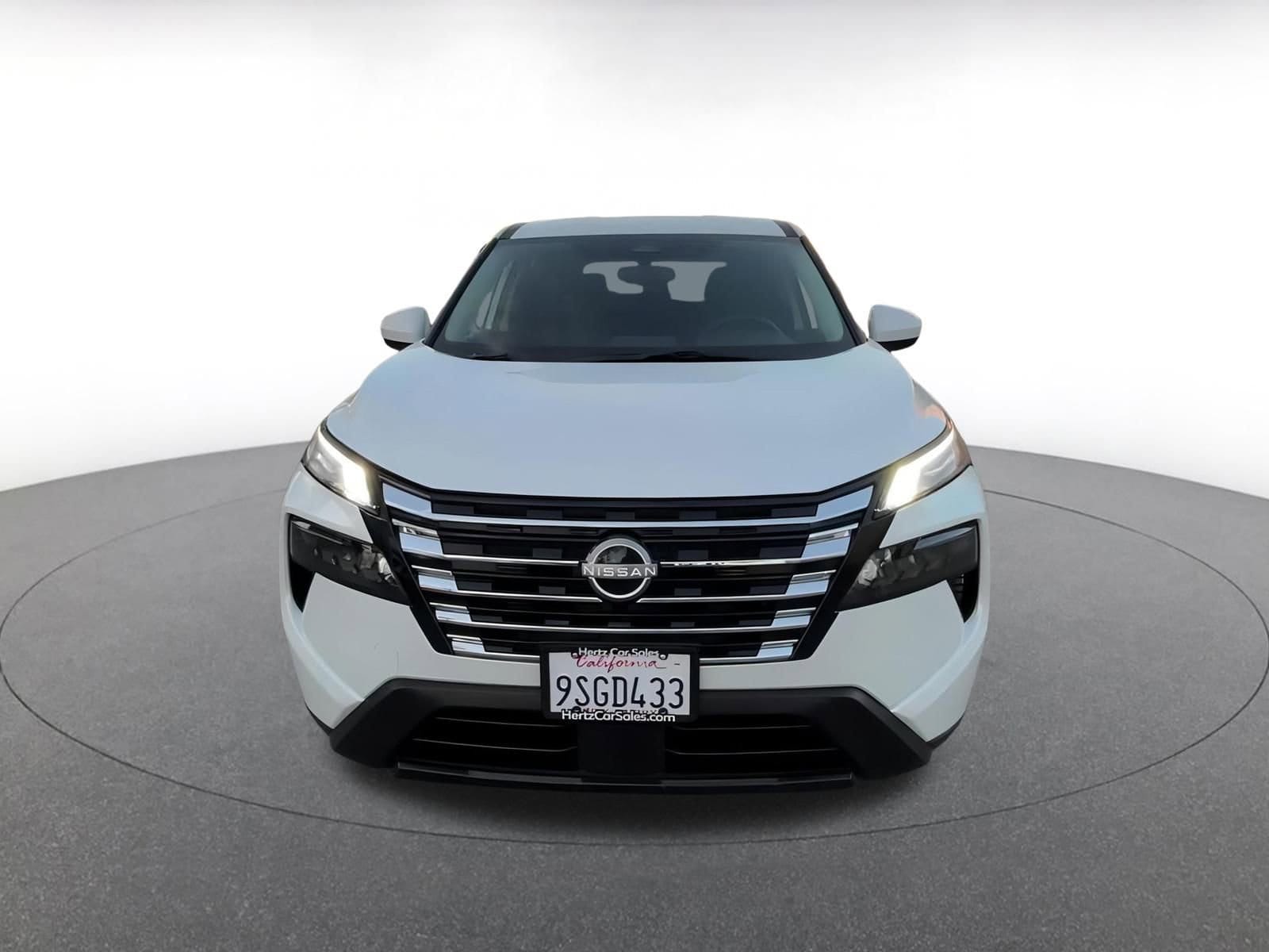 Thumbnail: 2025 Nissan Rogue - 4