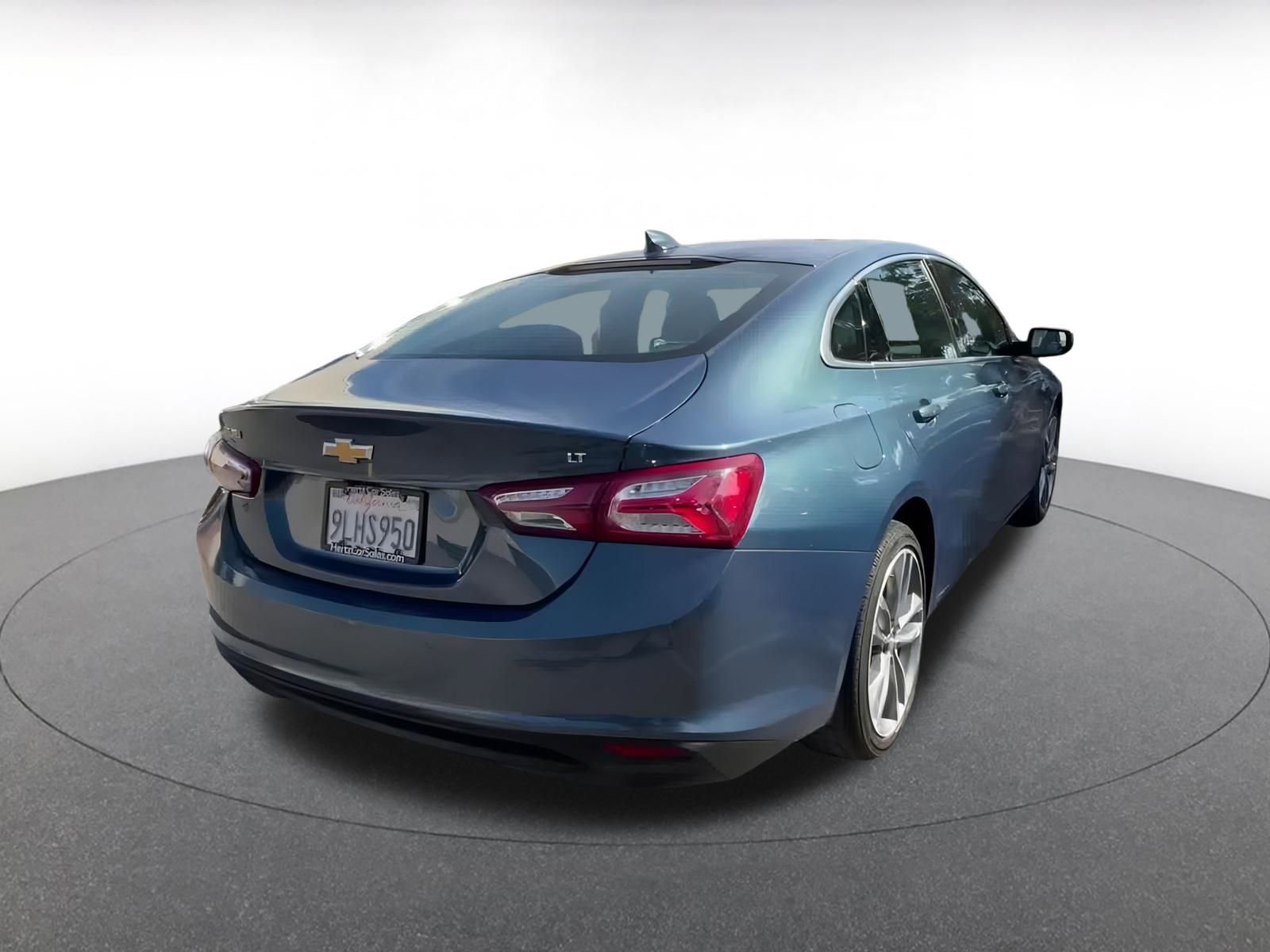 Thumbnail: 2024 Chevrolet Malibu - 14