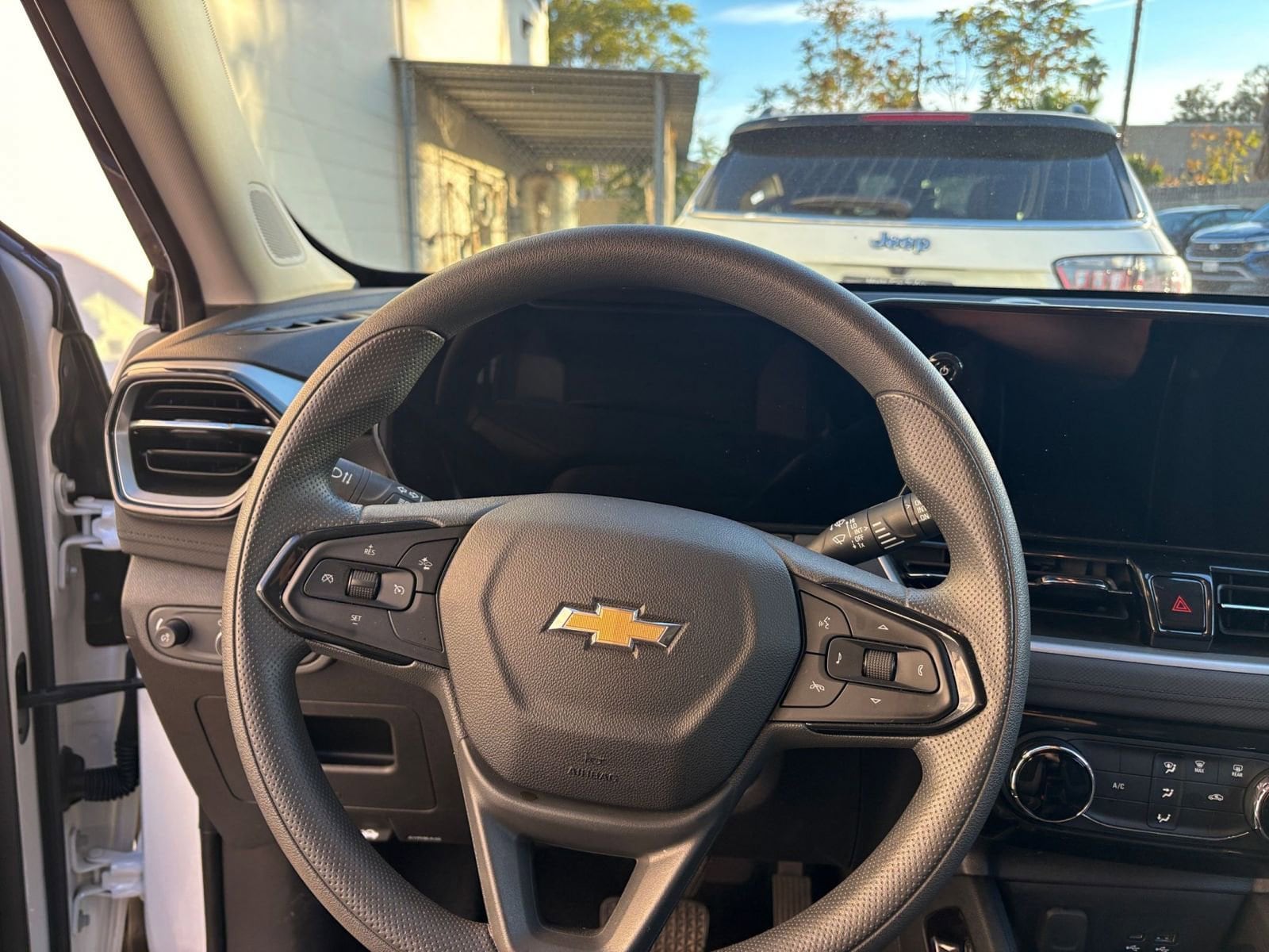 Thumbnail: 2025 Chevrolet TrailBlazer - 34