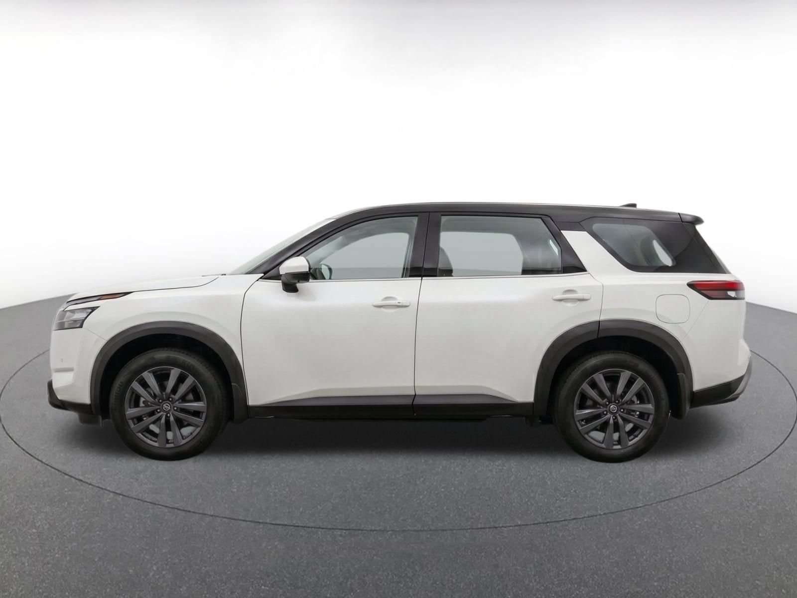 Thumbnail: 2025 Nissan Pathfinder - 4