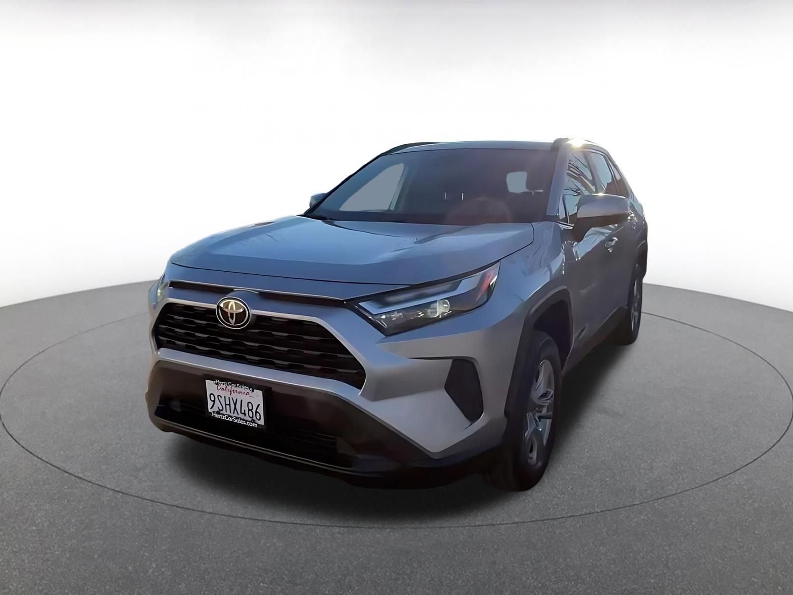 Thumbnail: 2025 Toyota RAV4 - 7