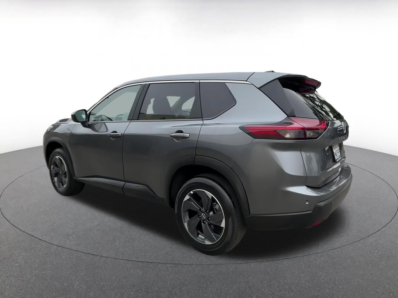 Thumbnail: 2024 Nissan Rogue - 10