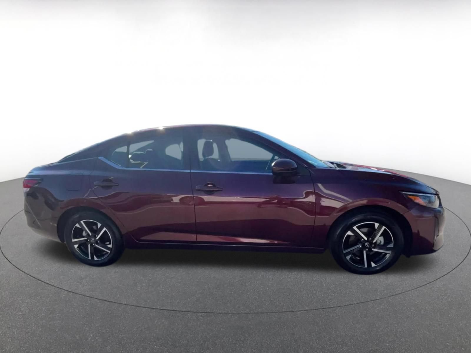 Thumbnail: 2025 Nissan Sentra - 16