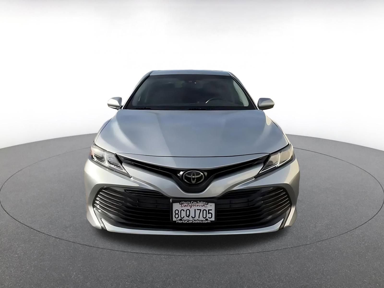 Thumbnail: 2018 Toyota Camry - 4