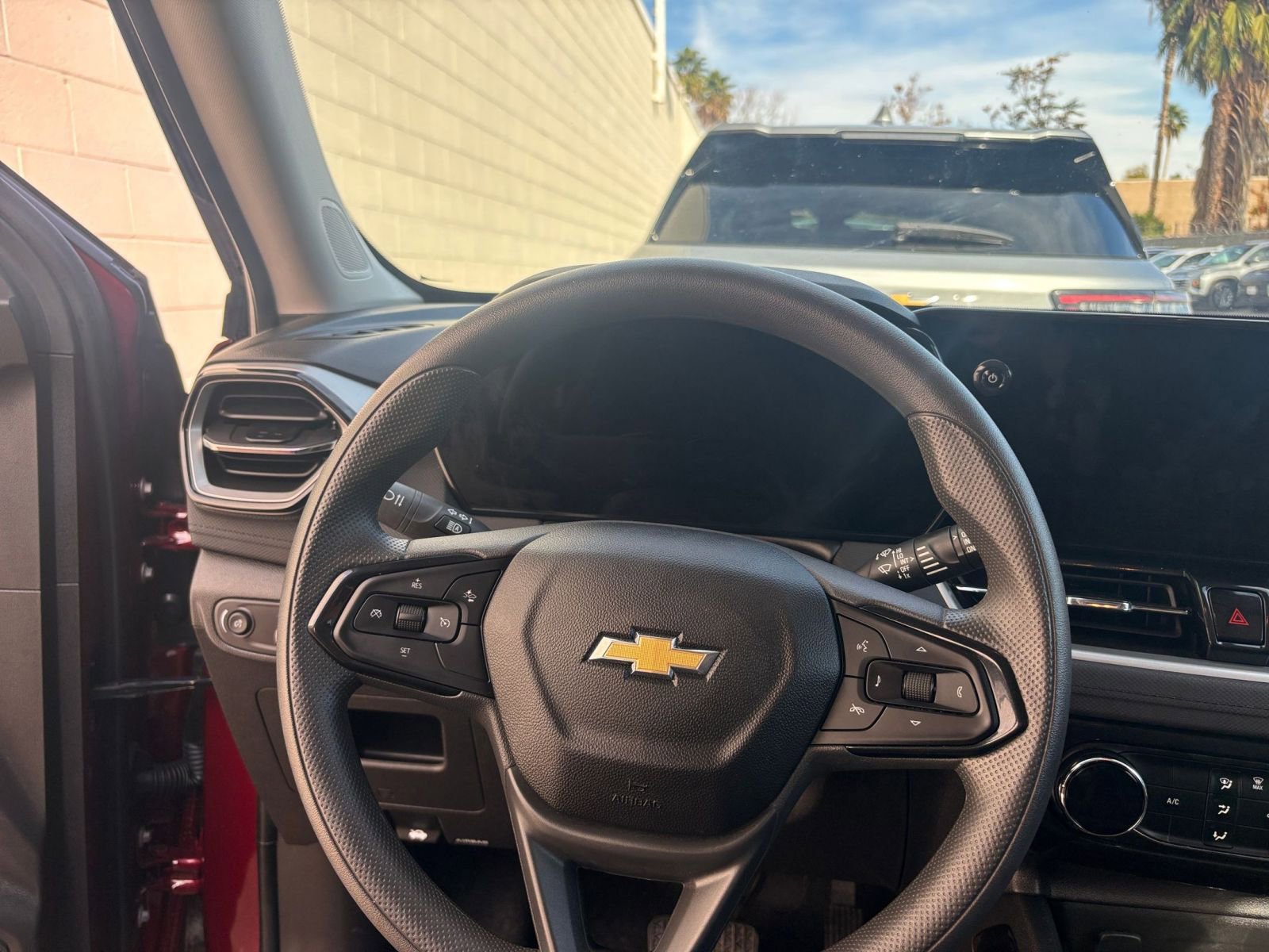 Thumbnail: 2025 Chevrolet TrailBlazer - 34