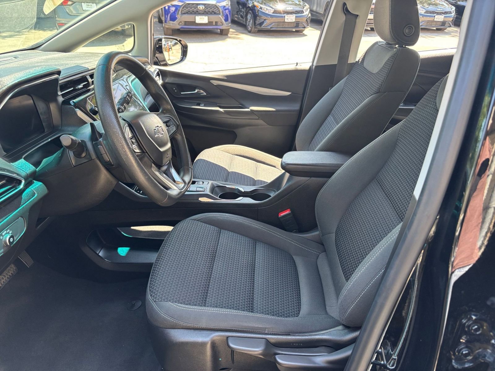 Thumbnail: 2023 Chevrolet Bolt EV - 31