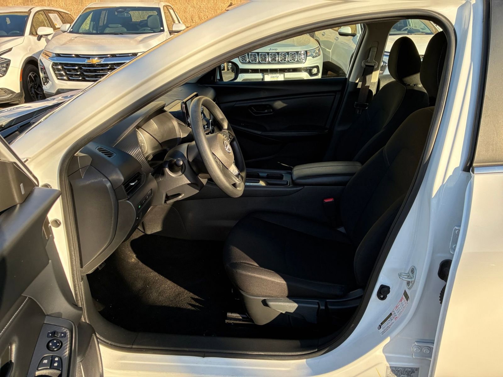 Thumbnail: 2025 Nissan Sentra - 24