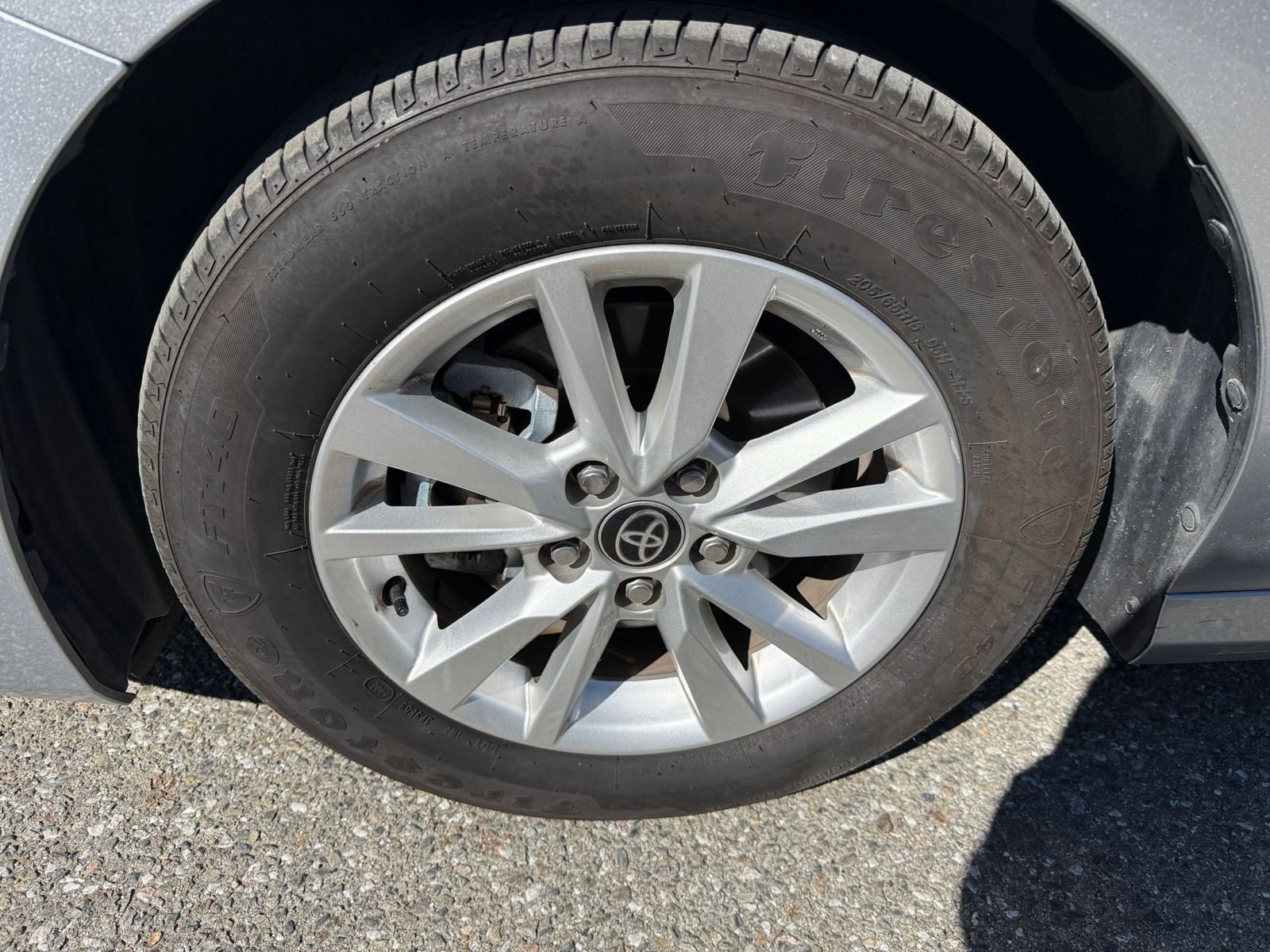 Thumbnail: 2025 Toyota Camry - 29