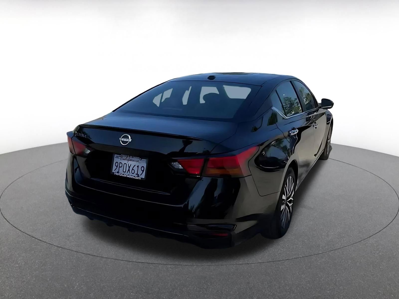 Thumbnail: 2025 Nissan Altima - 14
