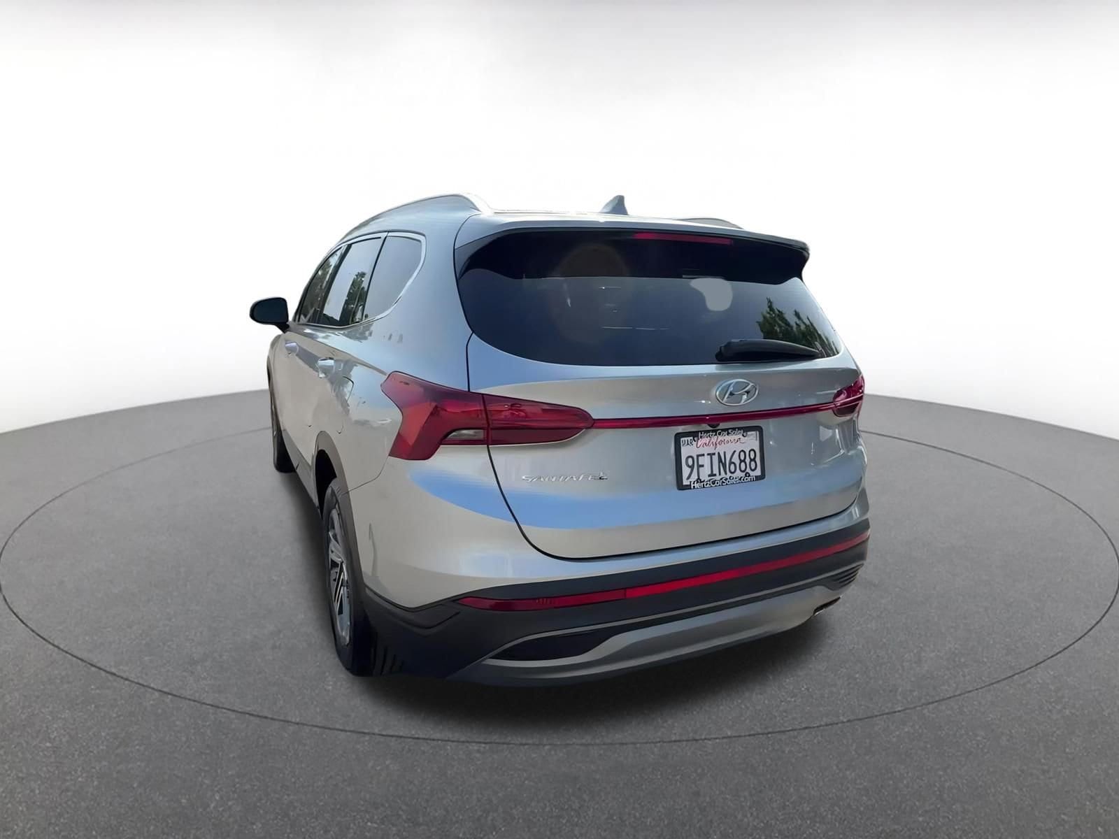Thumbnail: 2023 Hyundai Santa Fe - 11