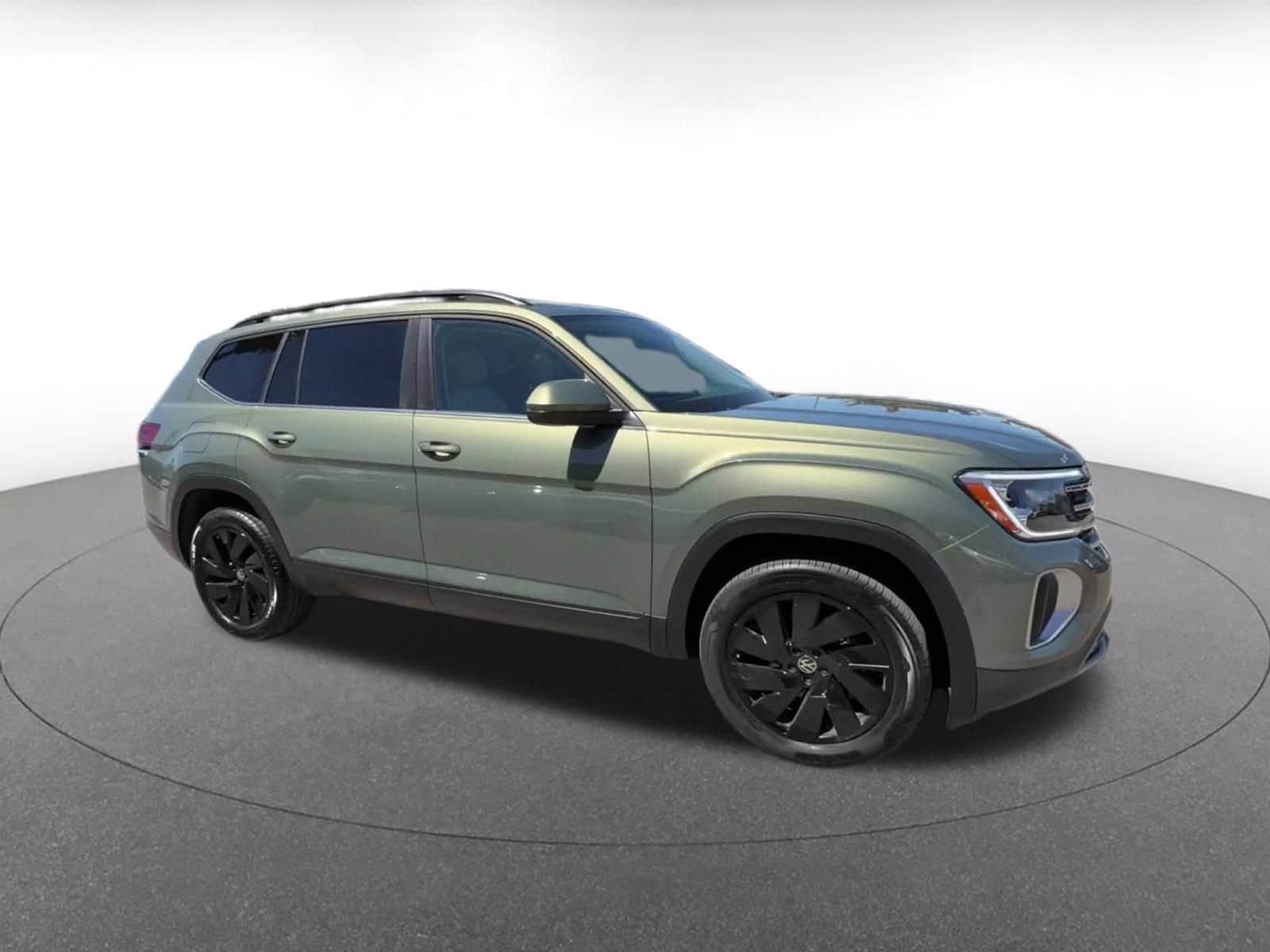 Thumbnail: 2026 Volkswagen Atlas - 2