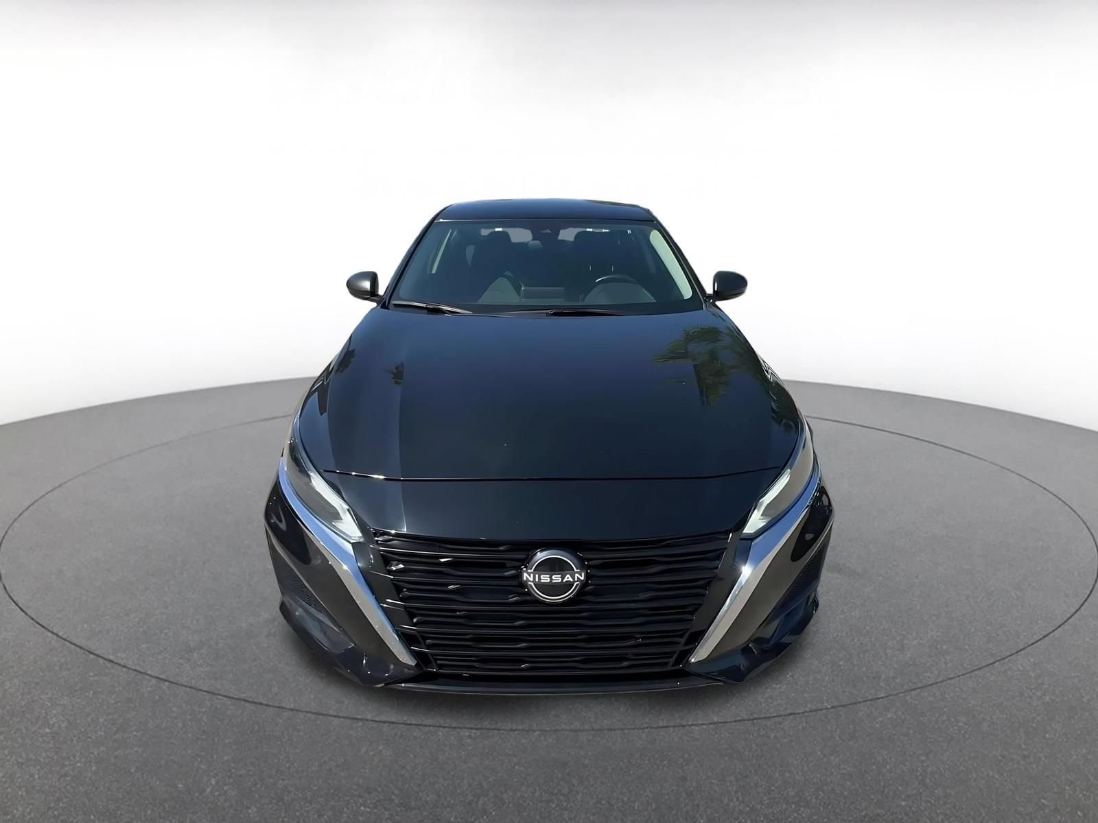 Thumbnail: 2025 Nissan Altima - 4