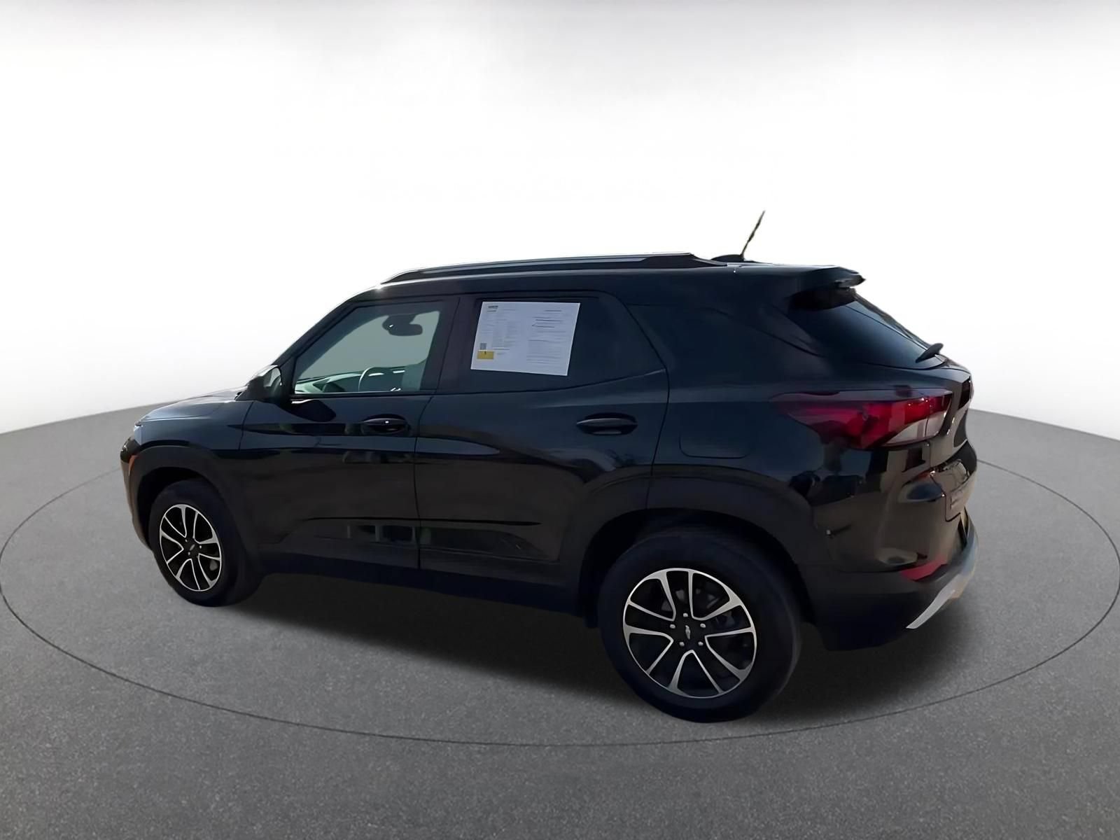 Thumbnail: 2025 Chevrolet TrailBlazer - 10