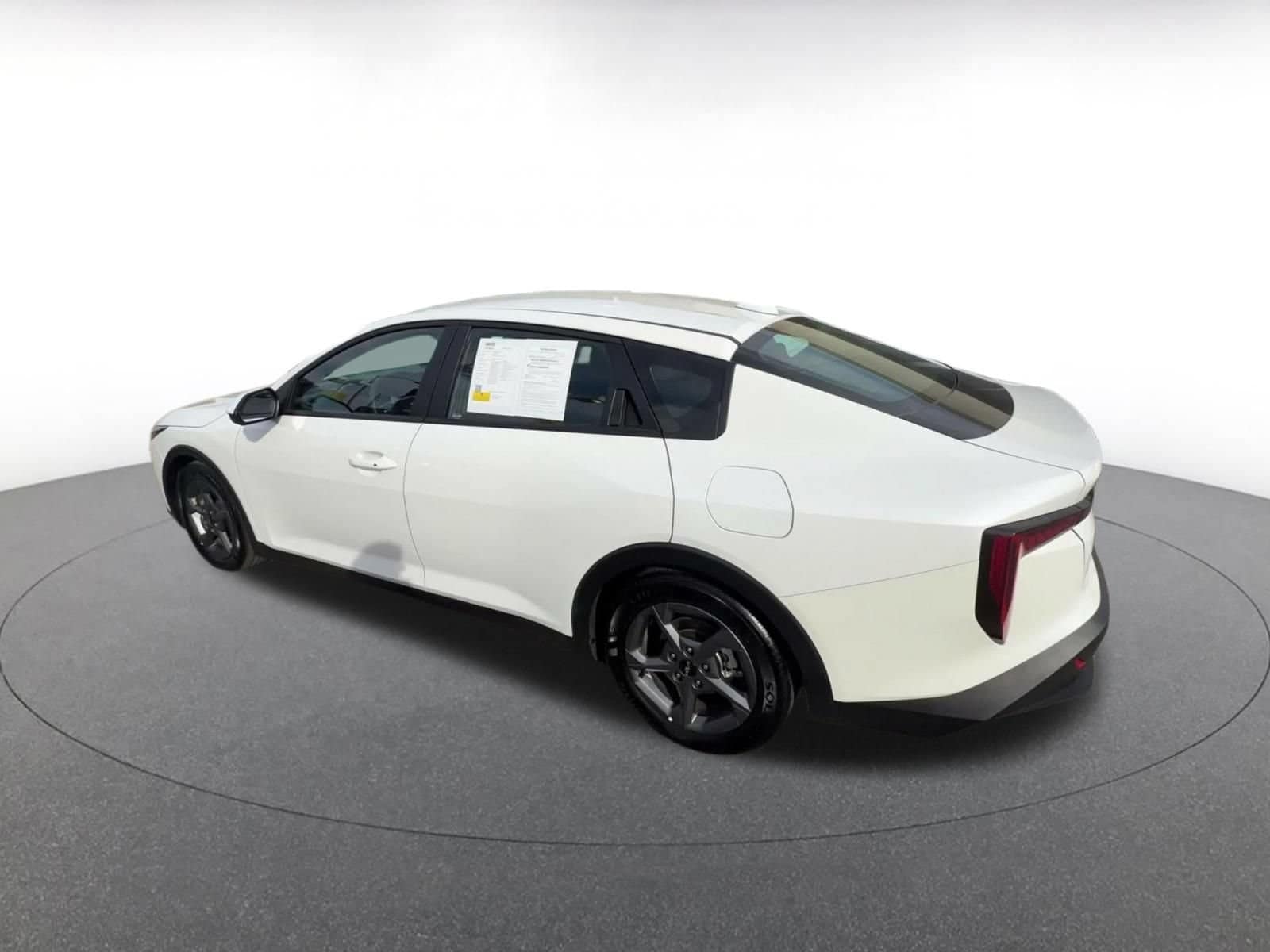 Thumbnail: 2026 Kia K4 - 8