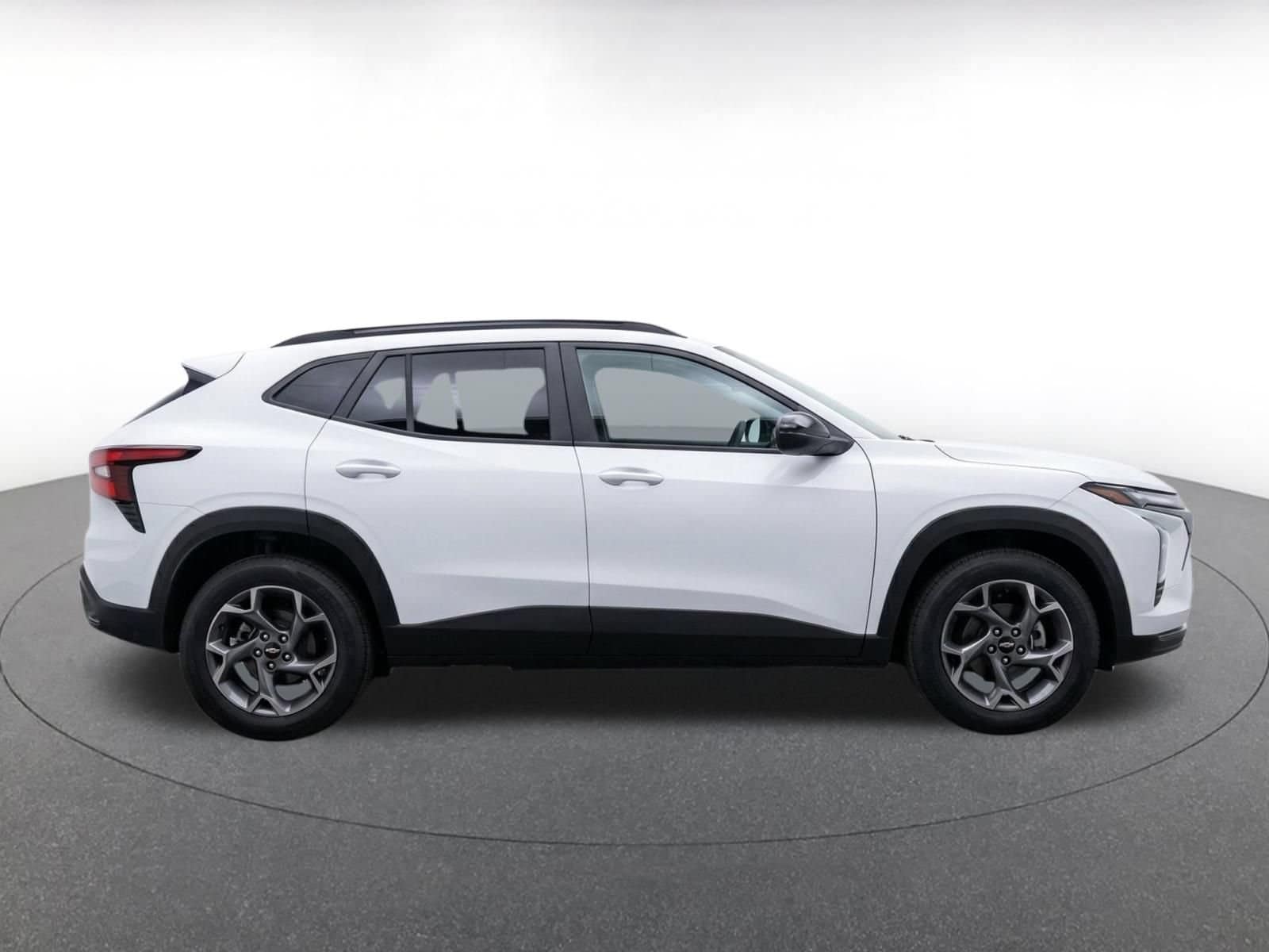 Thumbnail: 2025 Chevrolet Trax - 10