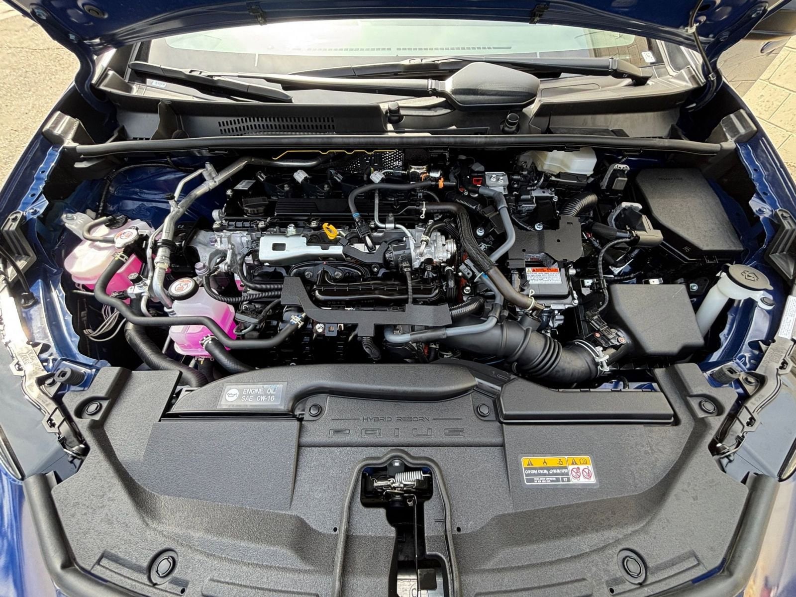 Thumbnail: 2025 Toyota Prius - 32