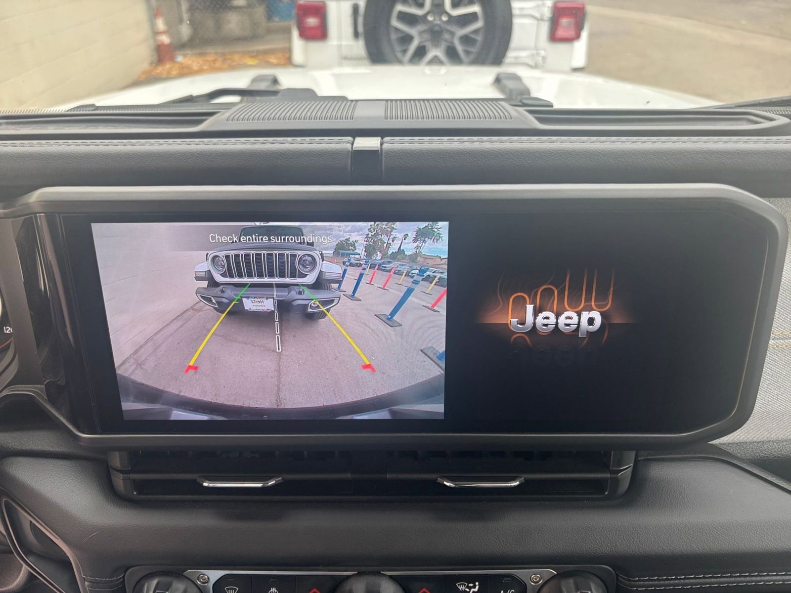 Thumbnail: 2025 Jeep Wrangler - 17