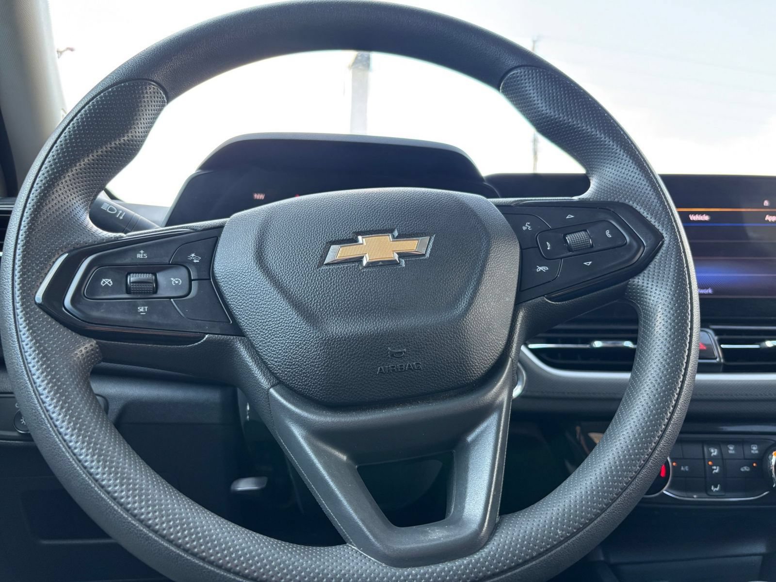 Thumbnail: 2025 Chevrolet TrailBlazer - 27