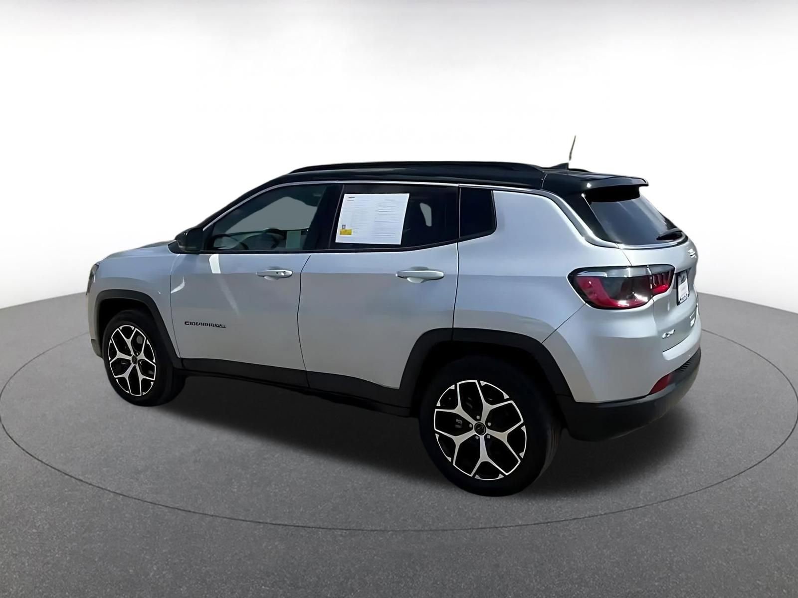 Thumbnail: 2025 Jeep Compass - 10
