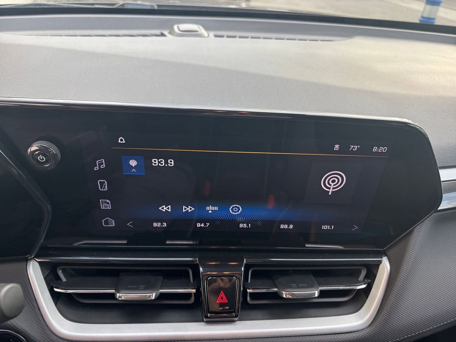 Thumbnail: 2025 Chevrolet TrailBlazer - 21