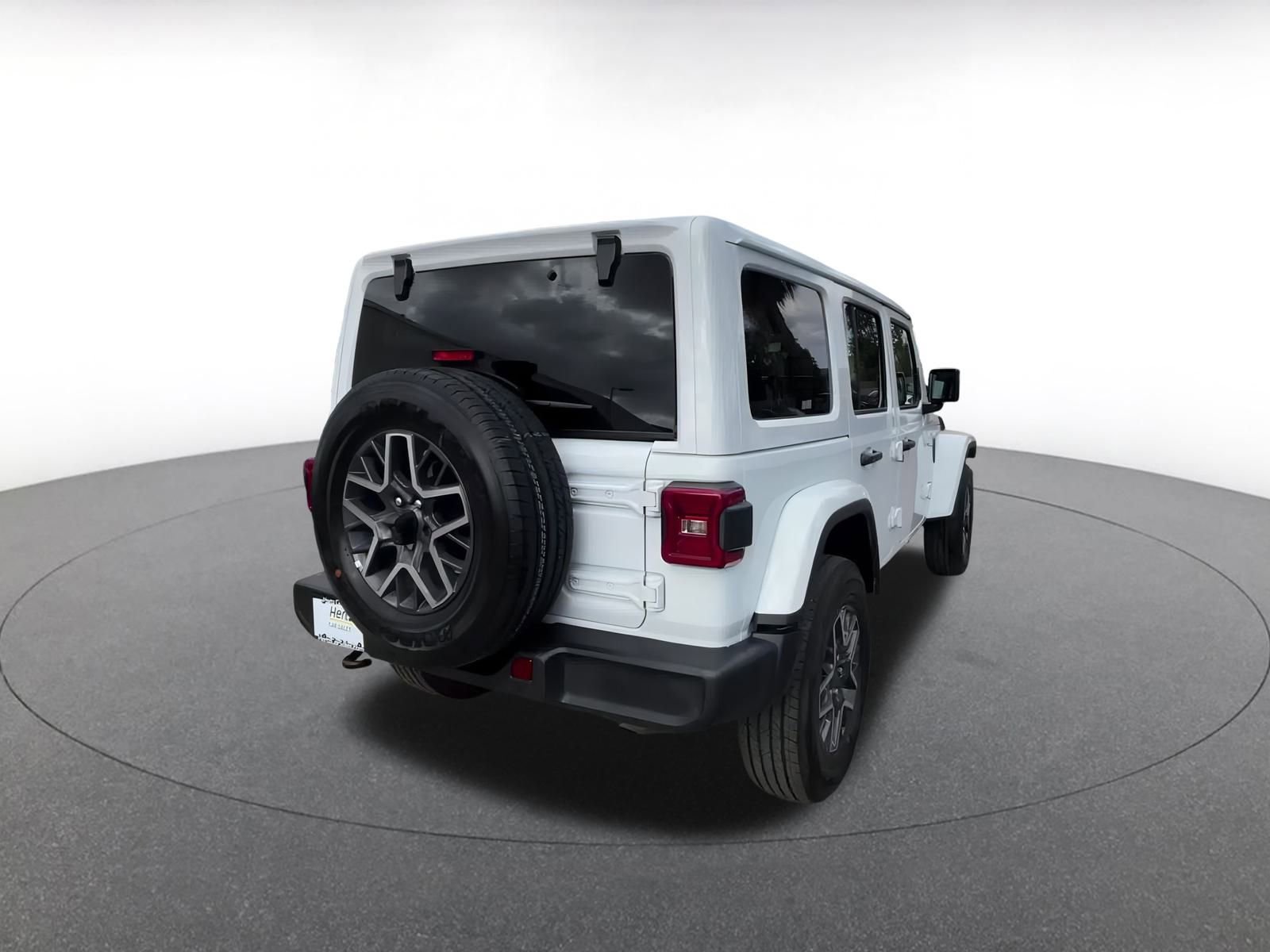 Thumbnail: 2025 Jeep Wrangler - 15